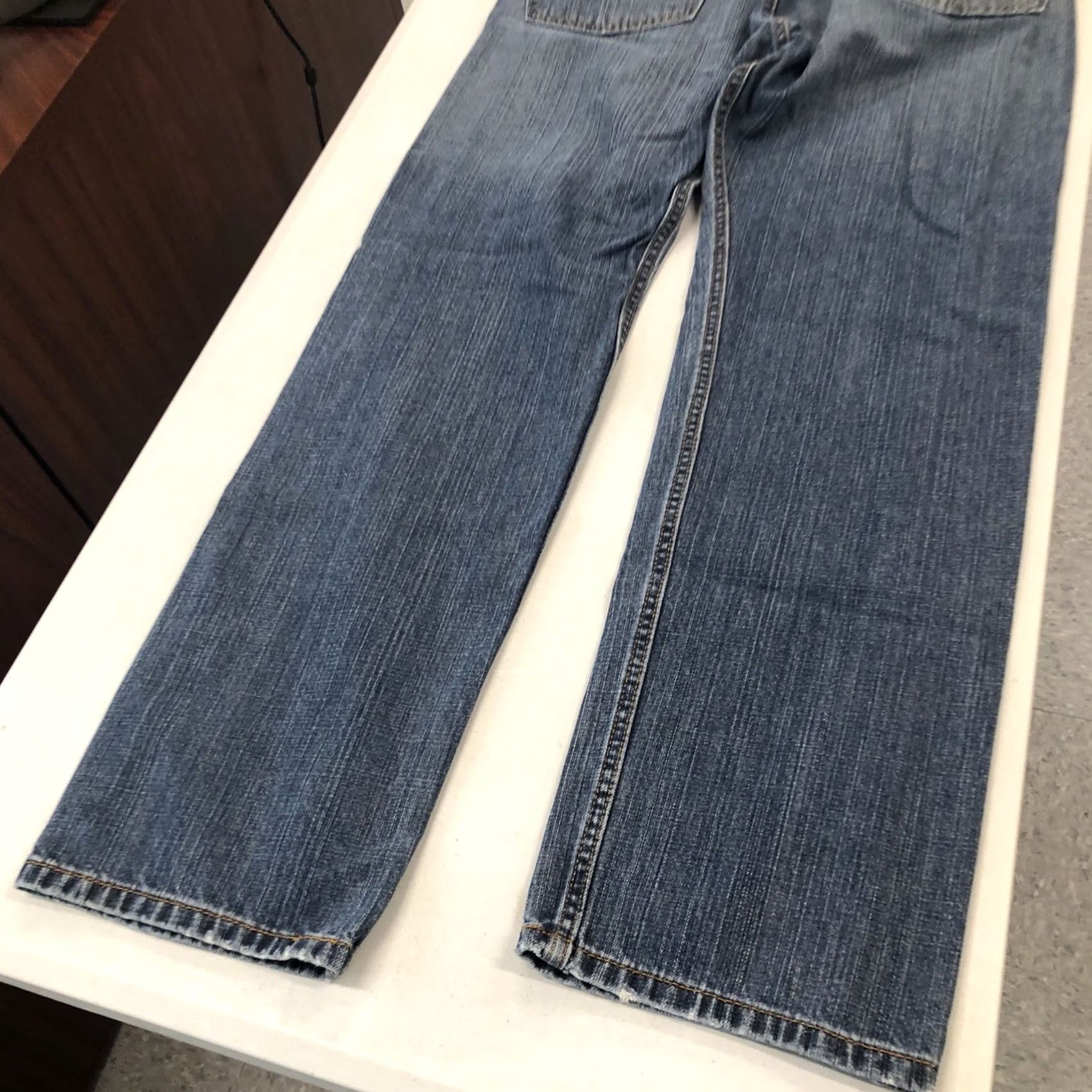 Levi's Levi's 505 Jeans Mens 36x31 Regular Straight Blue Denim Logo 5-Pocket Mid Rise Reg Fit United States 36 Mens Jeans Size US 36 / EU 52 - 5 Thumbnail