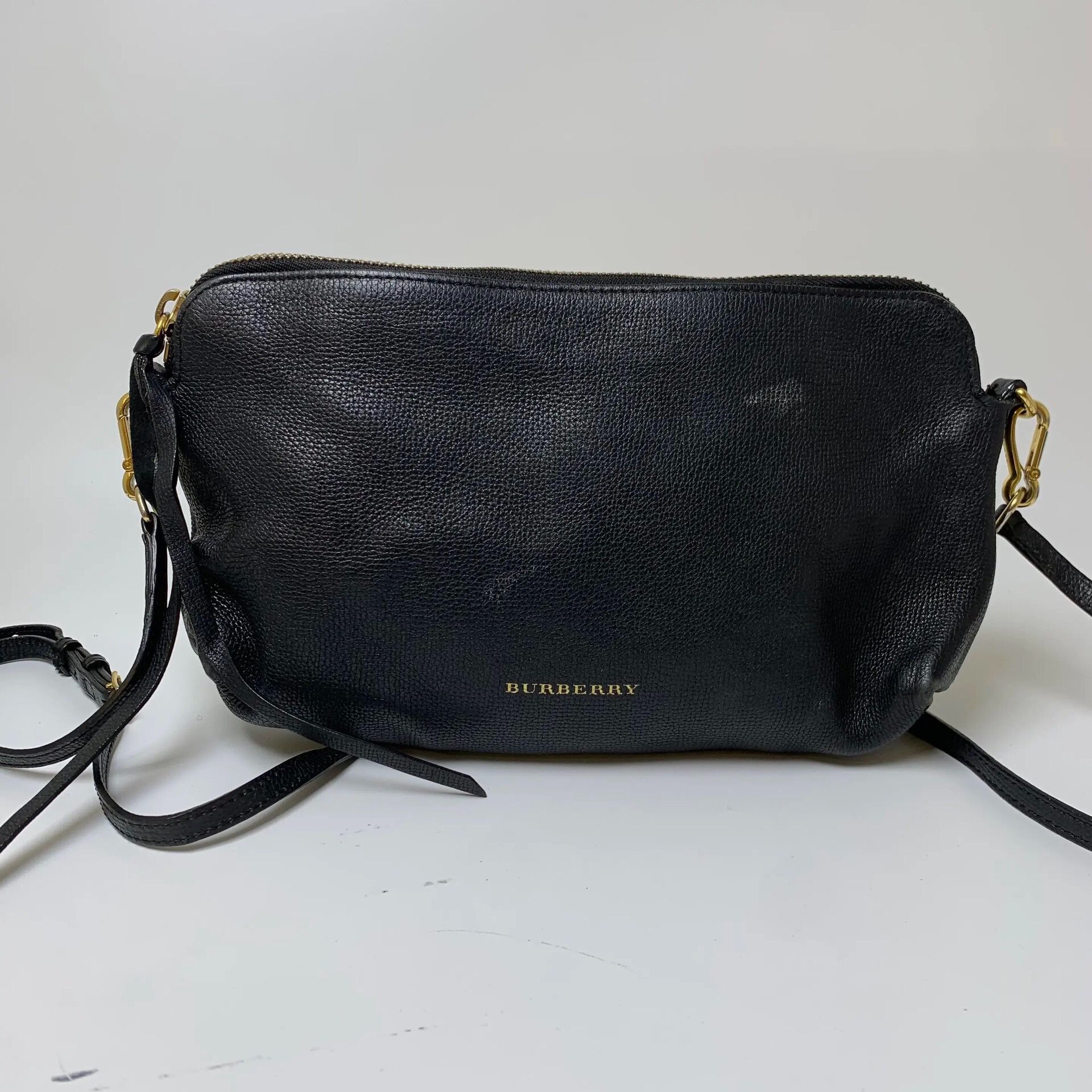 Burberry Pre-loved Bag Very good condition Size ONE SIZE - 1 Thumbnail