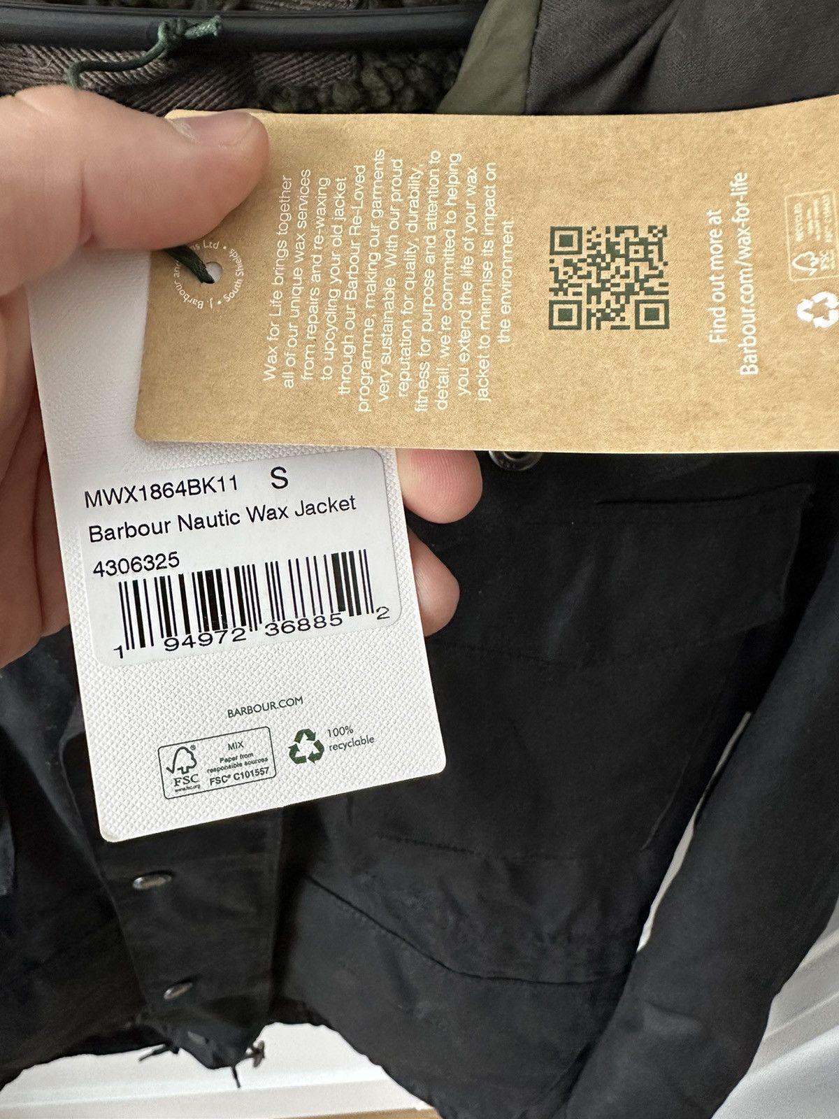Barbour Barbour nautic waxed hooded jacket MWX1864BK11 Size US S / EU 44-46 / 1 - 10 Thumbnail