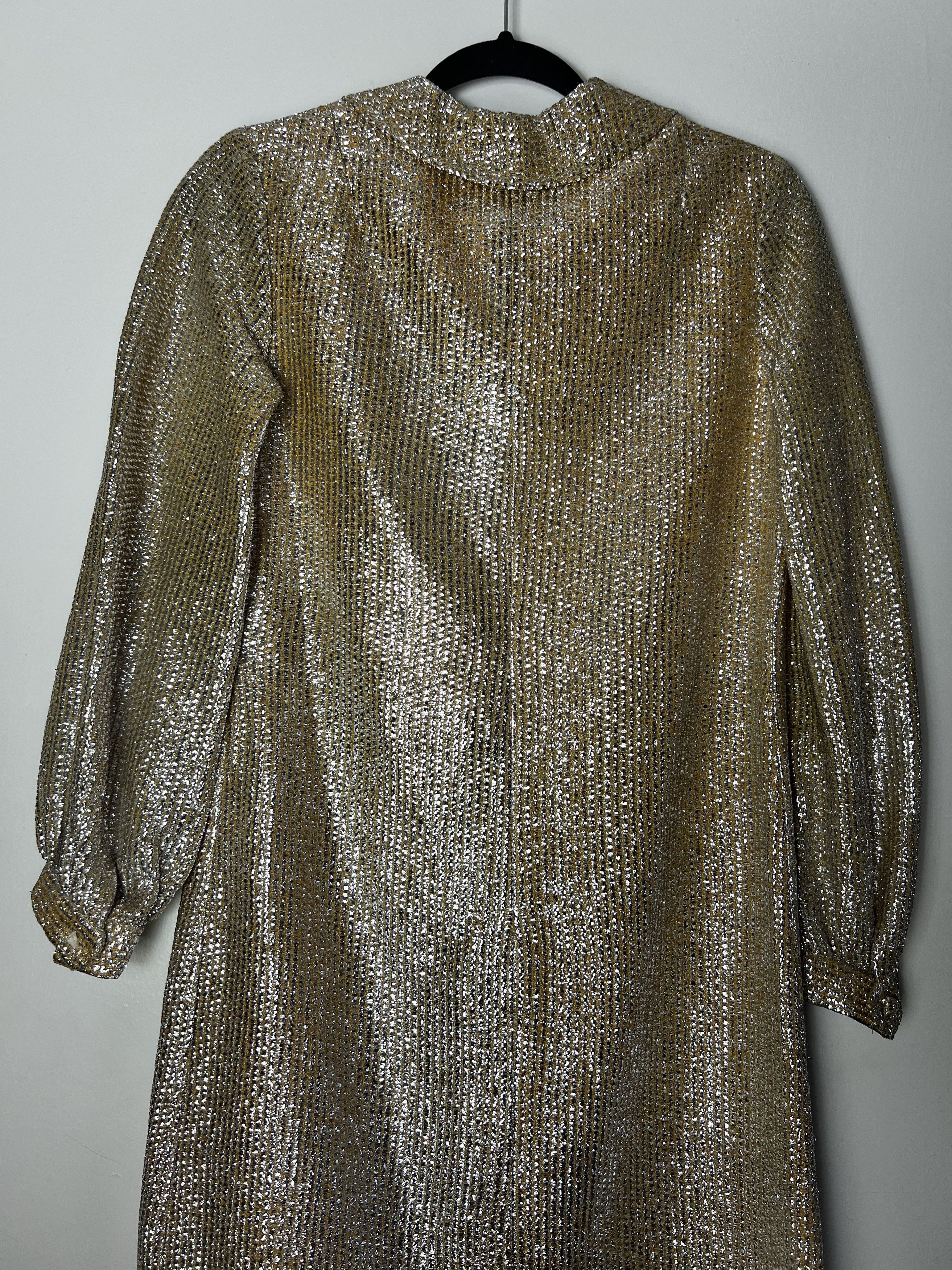 Vintage Vintage 1960's 2pcs. Parc Jr. Silver Metallic Cocktail Dress Size S / US 4 / IT 40 - 13 Thumbnail