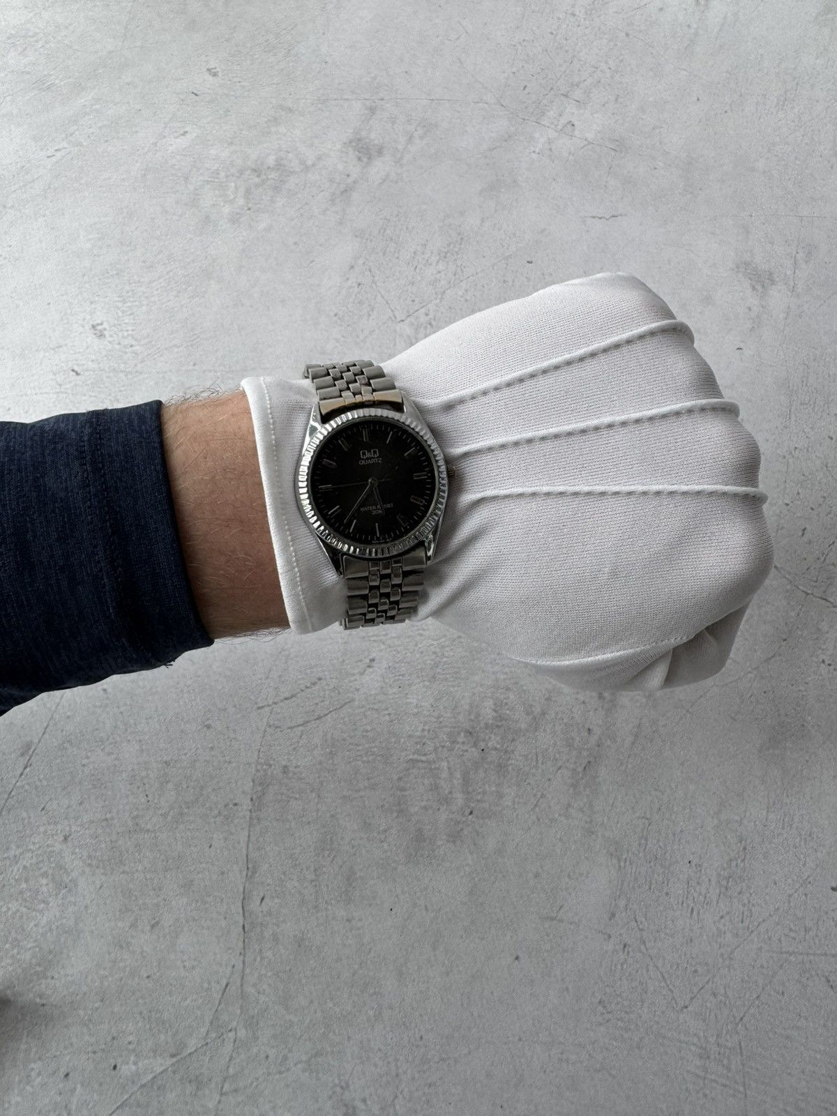 Vintage Q&Q Japanese Style Watch Vintage Size ONE SIZE - 5 Thumbnail