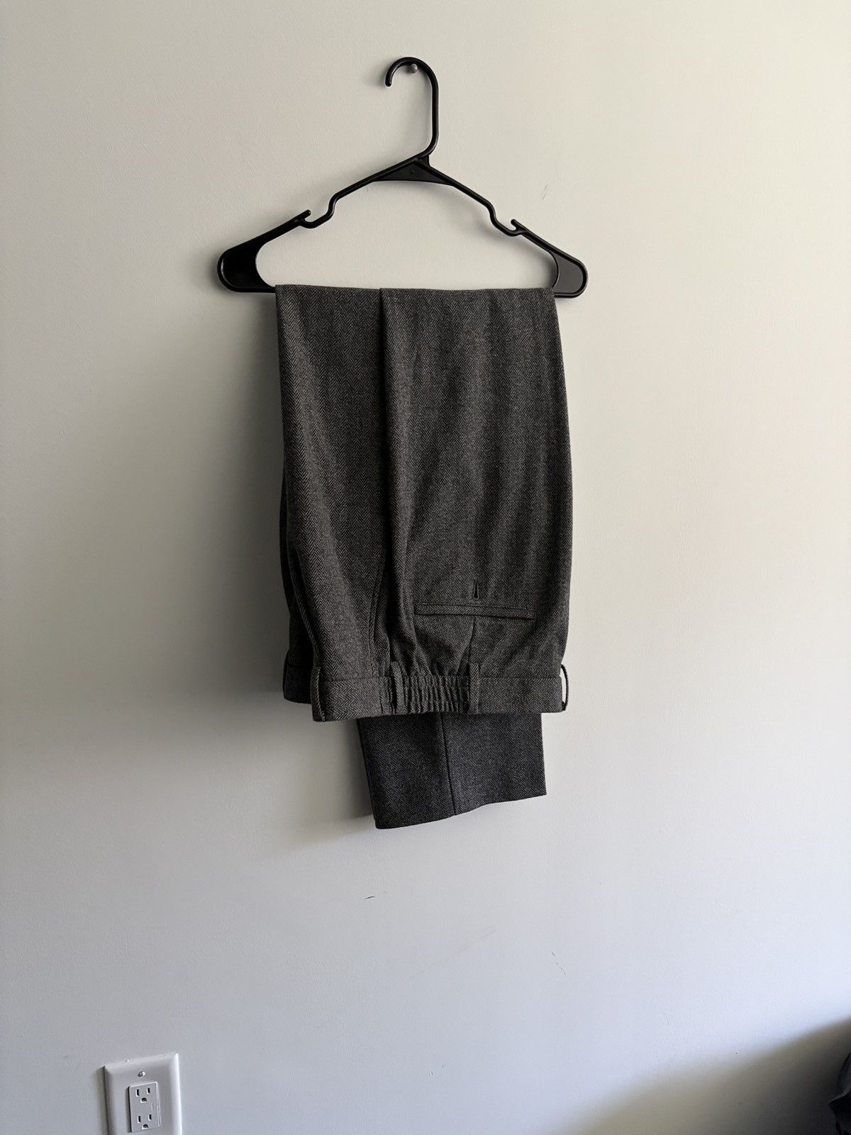 Uniqlo Uniqlo pleated houndstooth trousers Size US 30 / EU 46 - 1 Thumbnail