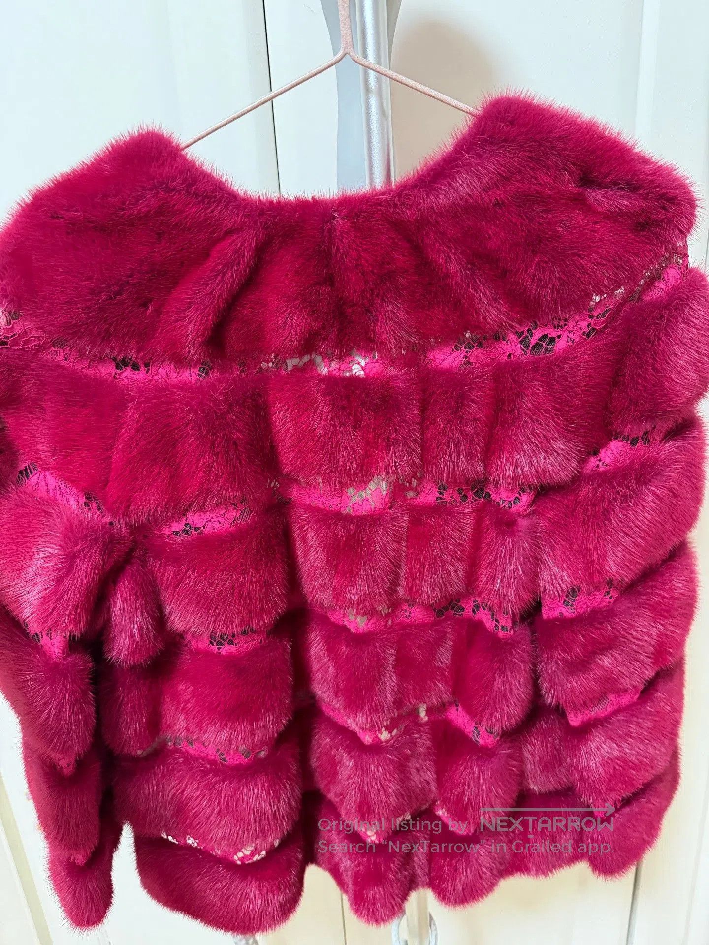 Valentino Valentino Burgundy Mink Coat with Lace. Size S / US 4 / IT 40 - 6 Thumbnail