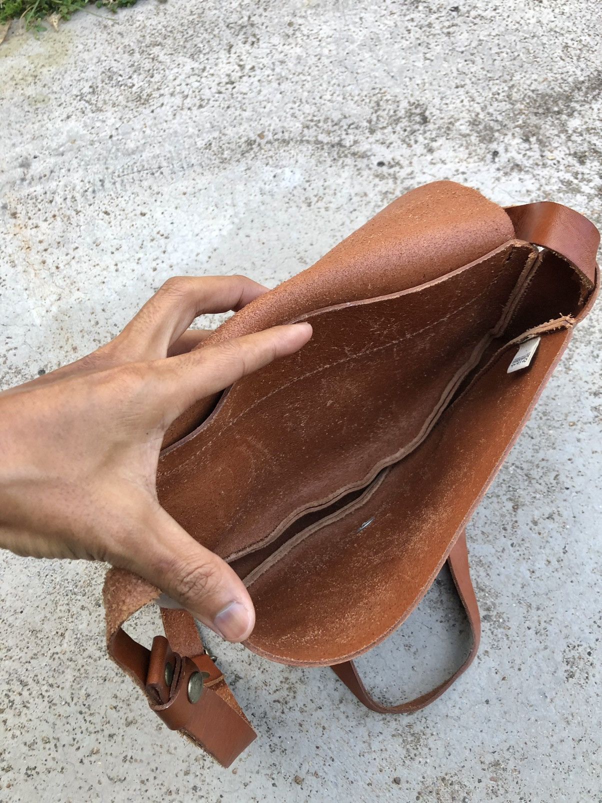 Genuine Leather STITCH LEATHER CROSSBODY BAG Size ONE SIZE - 8 Thumbnail