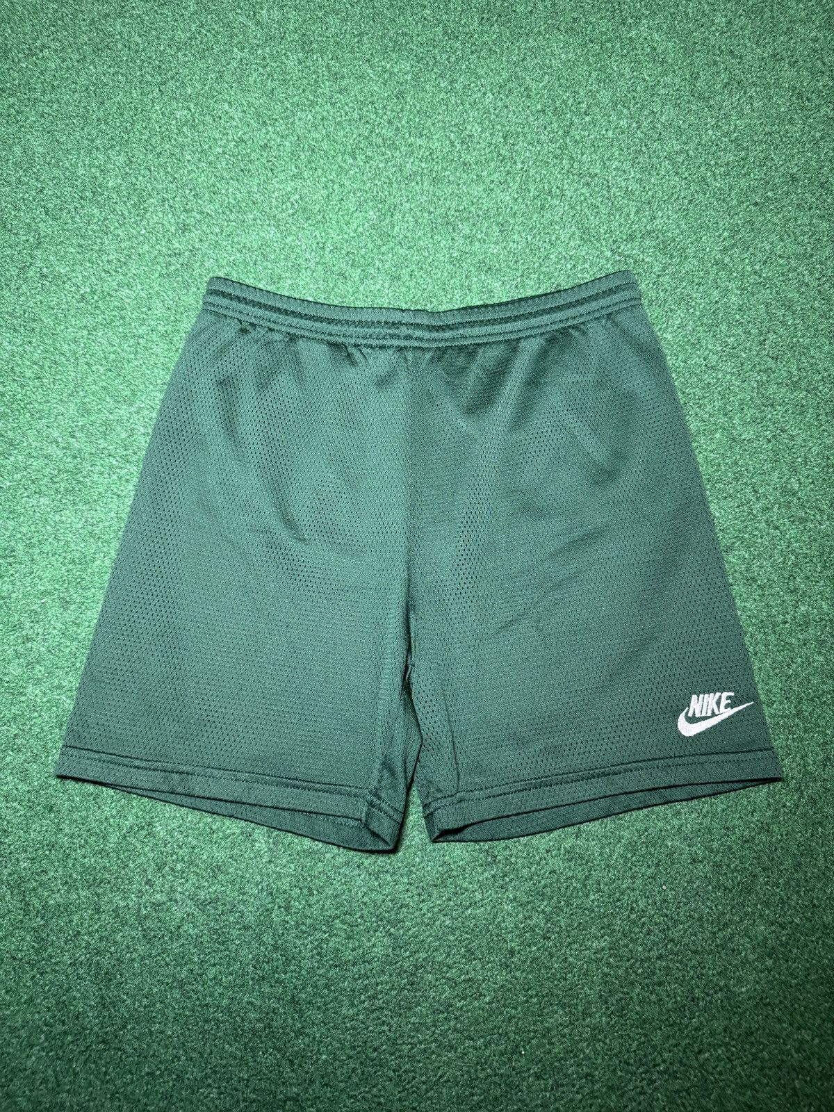 Nike Vintage Nike 90s Green Mesh Small 6” Drawstring Shorts Size US 29 - 1 Thumbnail