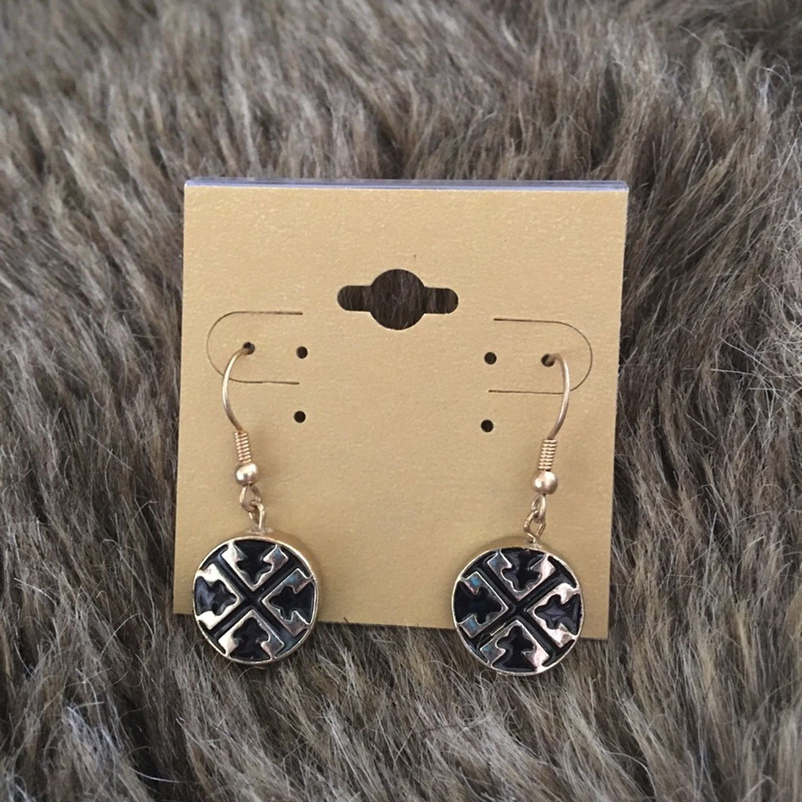 Vintage Vintage gold tone black enamel dangle earrings Size ONE SIZE - 2 Thumbnail
