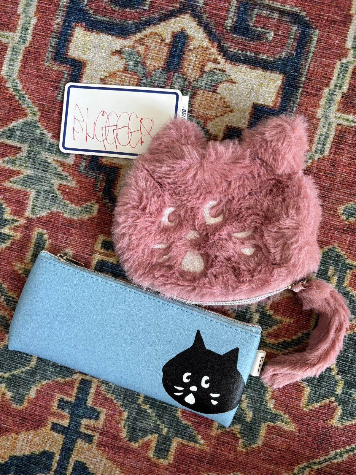 Ne-Net ne net fuzzy cat pouch Size ONE SIZE - 1 Thumbnail