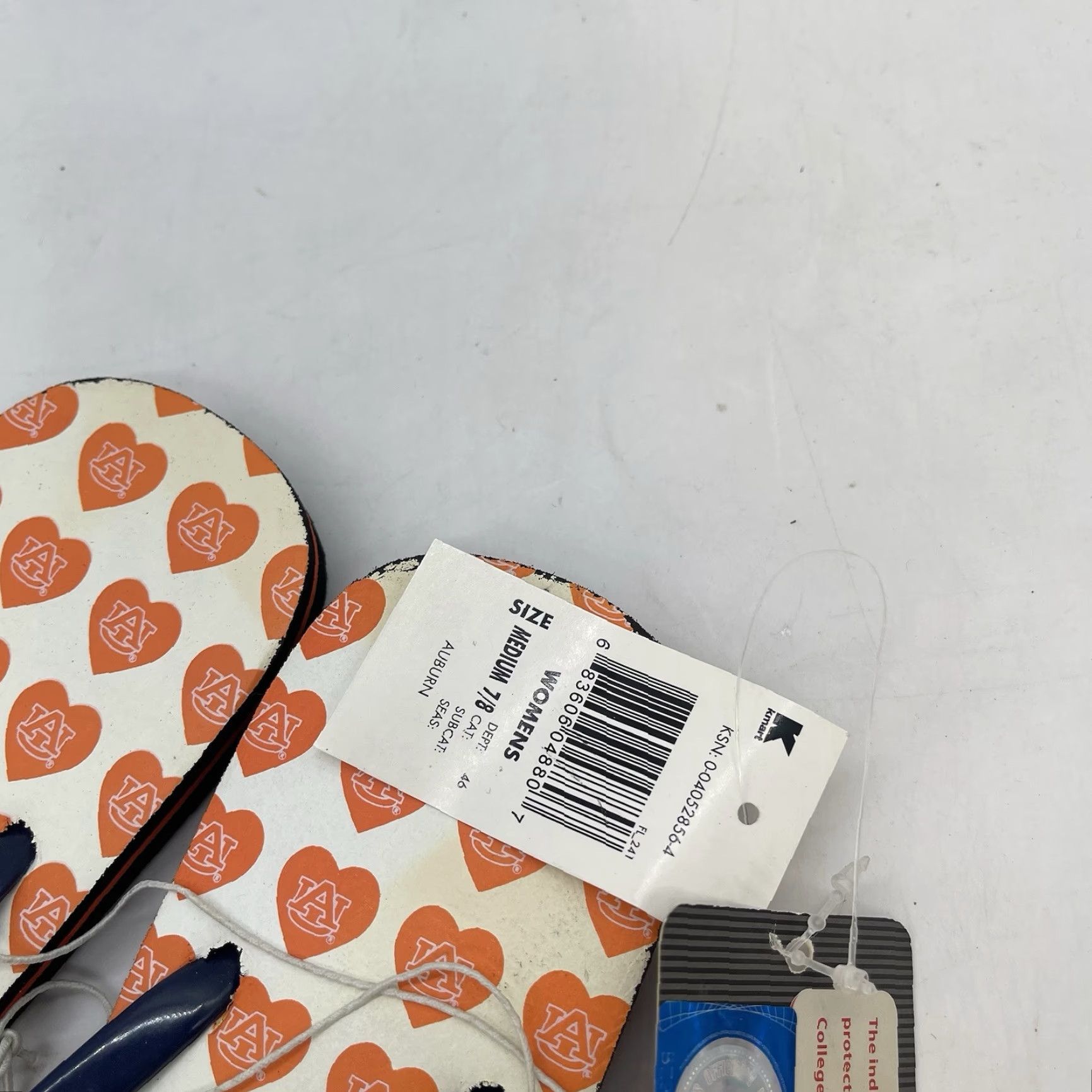 Crocs CROCS Auburn University Flip-Flops Women’s Size 7 Men’s Size 8 Orange Sports Sandals Size US 7 / IT 37 - 6 Thumbnail