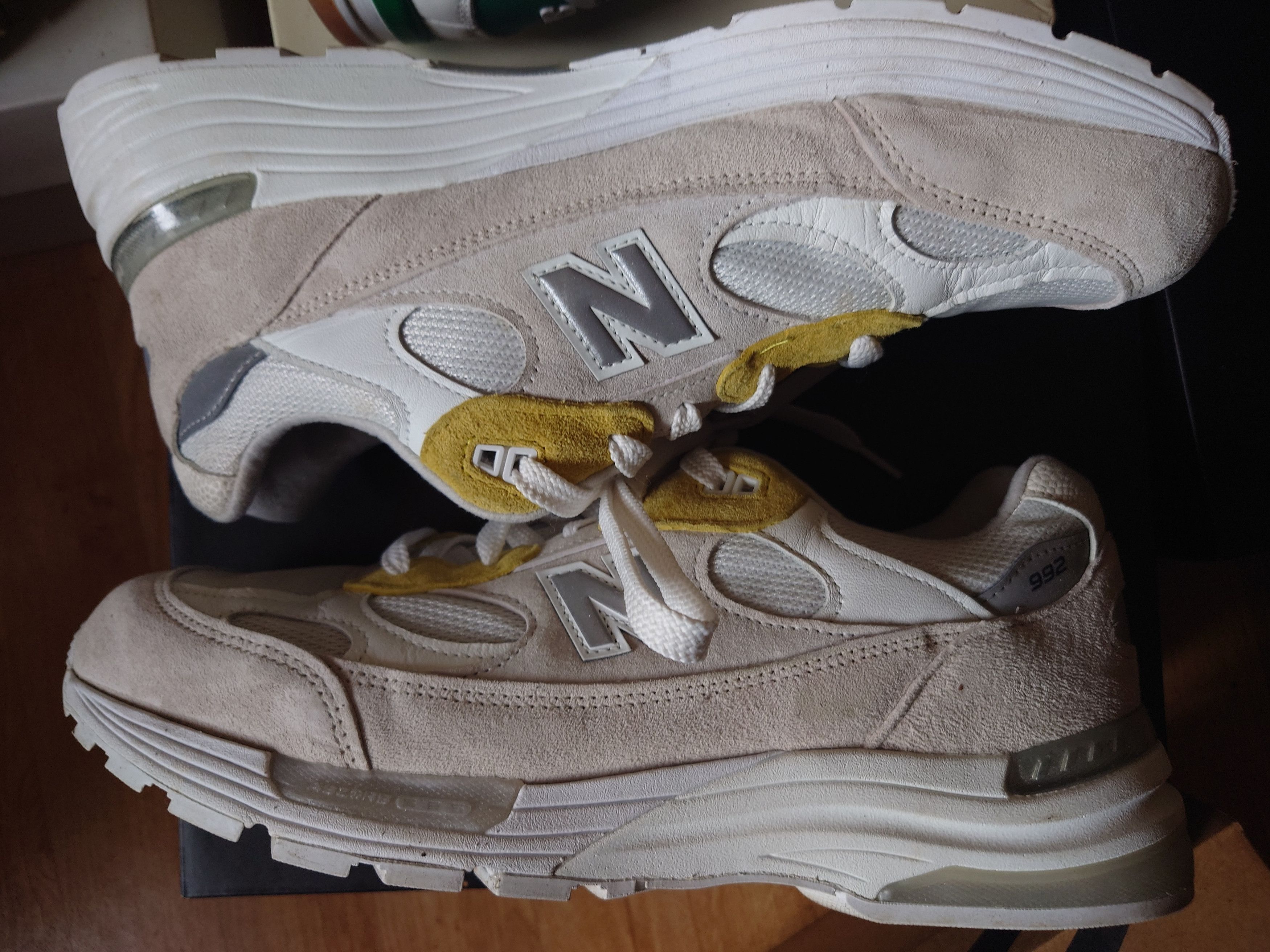New Balance New Balance 992 Paperboy Paris - M992PB1 Size US 12.5 / EU 45-46 - 1 Thumbnail