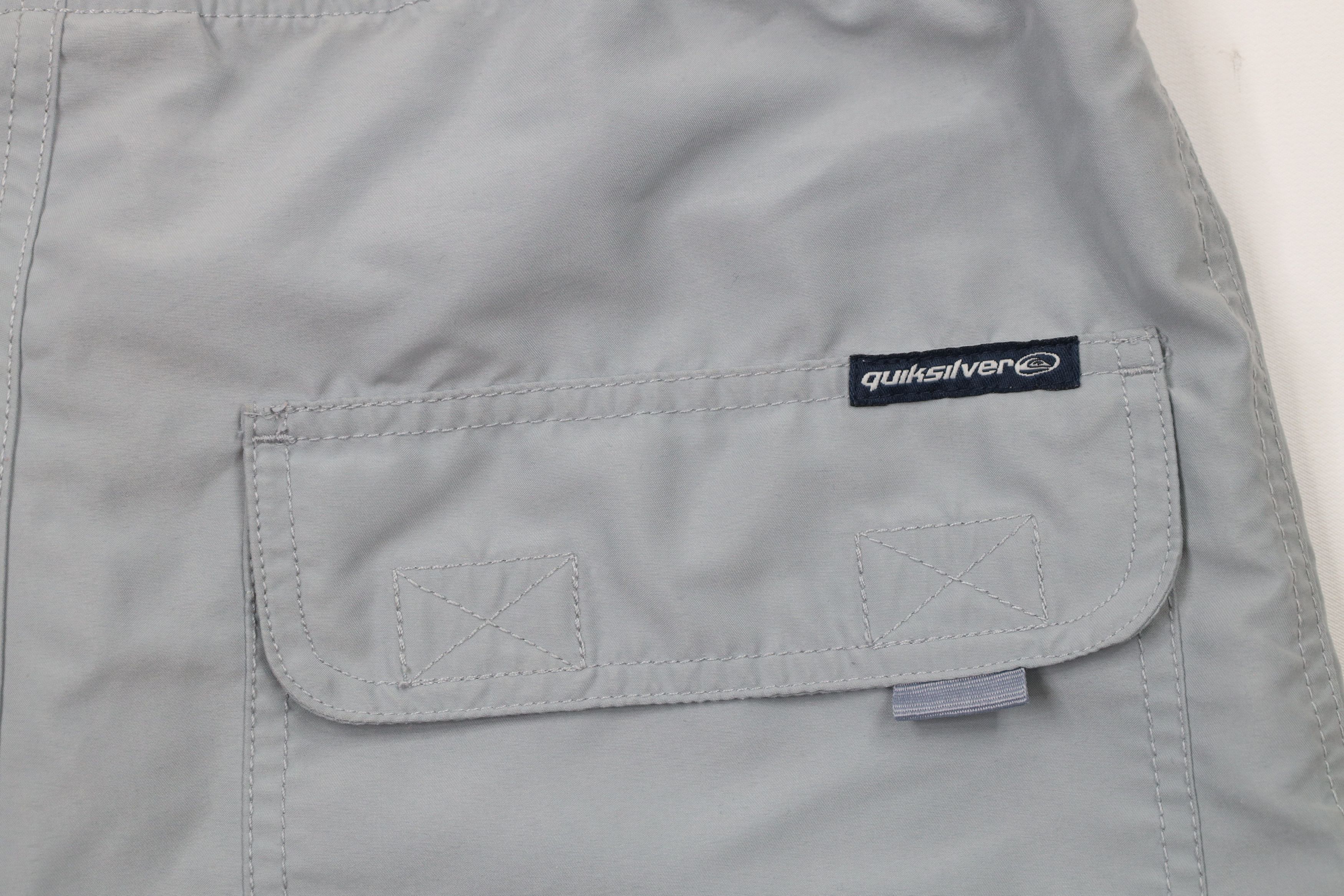 Quiksilver × Vintage Vintage 90s Y2K Quiksilver Surfing Cargo Shorts Gray Size US 30 / EU 46 - 15 Thumbnail