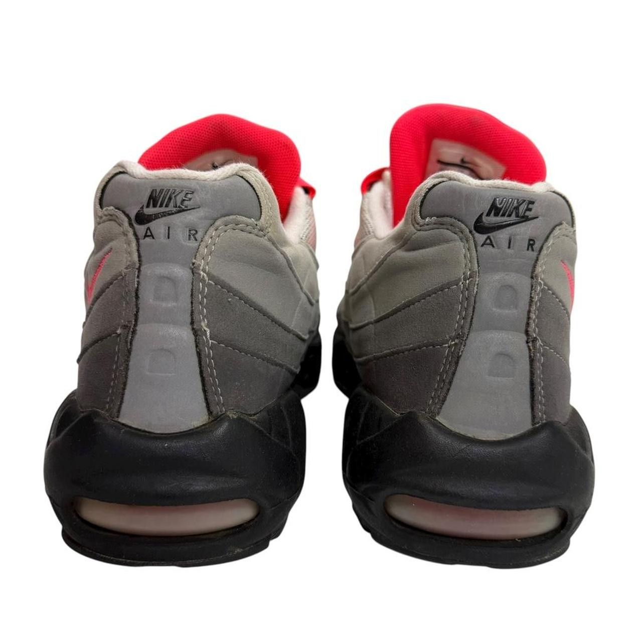Nike Nike Air Max 95 OG Solar Red 2018 - Size US 10.5 / EU 44.5 Size US 10.5 / EU 43-44 - 6 Thumbnail