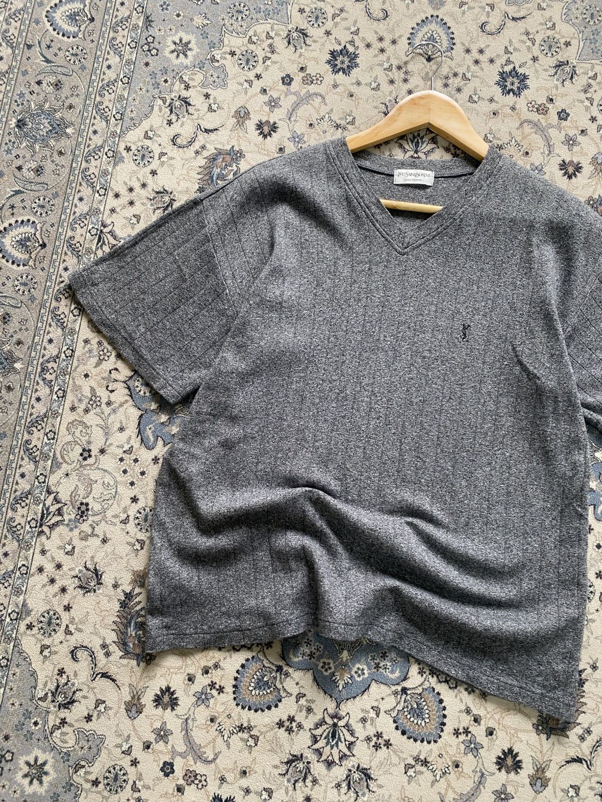 Yves Saint Laurent YSL POUR HOMME KNIT CROP SHIRT V NECK DESIGNER EMBROIDERY Size US M / EU 48-50 / 2 - 3 Thumbnail