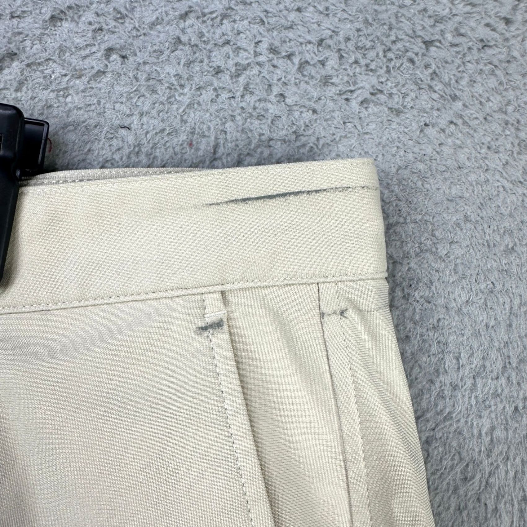 Footjoy FootJoy FJ Mens Chino Golf Shorts 38 Beige Performance Flat Front Pocket Logo Shirt? Size US 38 / EU 54 - 6 Thumbnail
