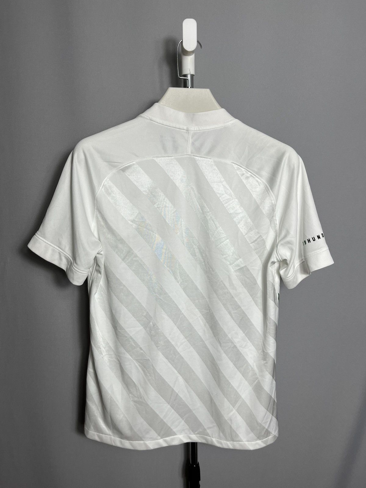 Nike WACKER INNSBRUCK 2021 2022 AWAY FOOTBAL SHIRT SOCCER JERSEY Size US L / EU 52-54 / 3 - 9 Thumbnail