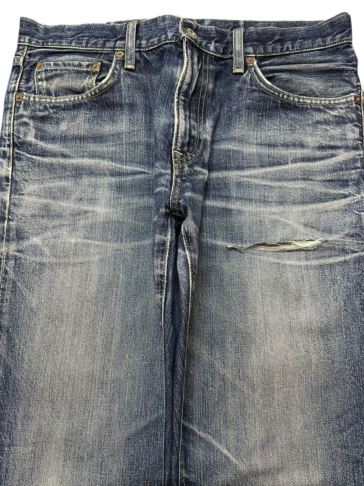 Uniqlo Vintage Japanese Uniqlo Blue Faded Wash Style Jeans Size US 34 / EU 50 - 3 Thumbnail