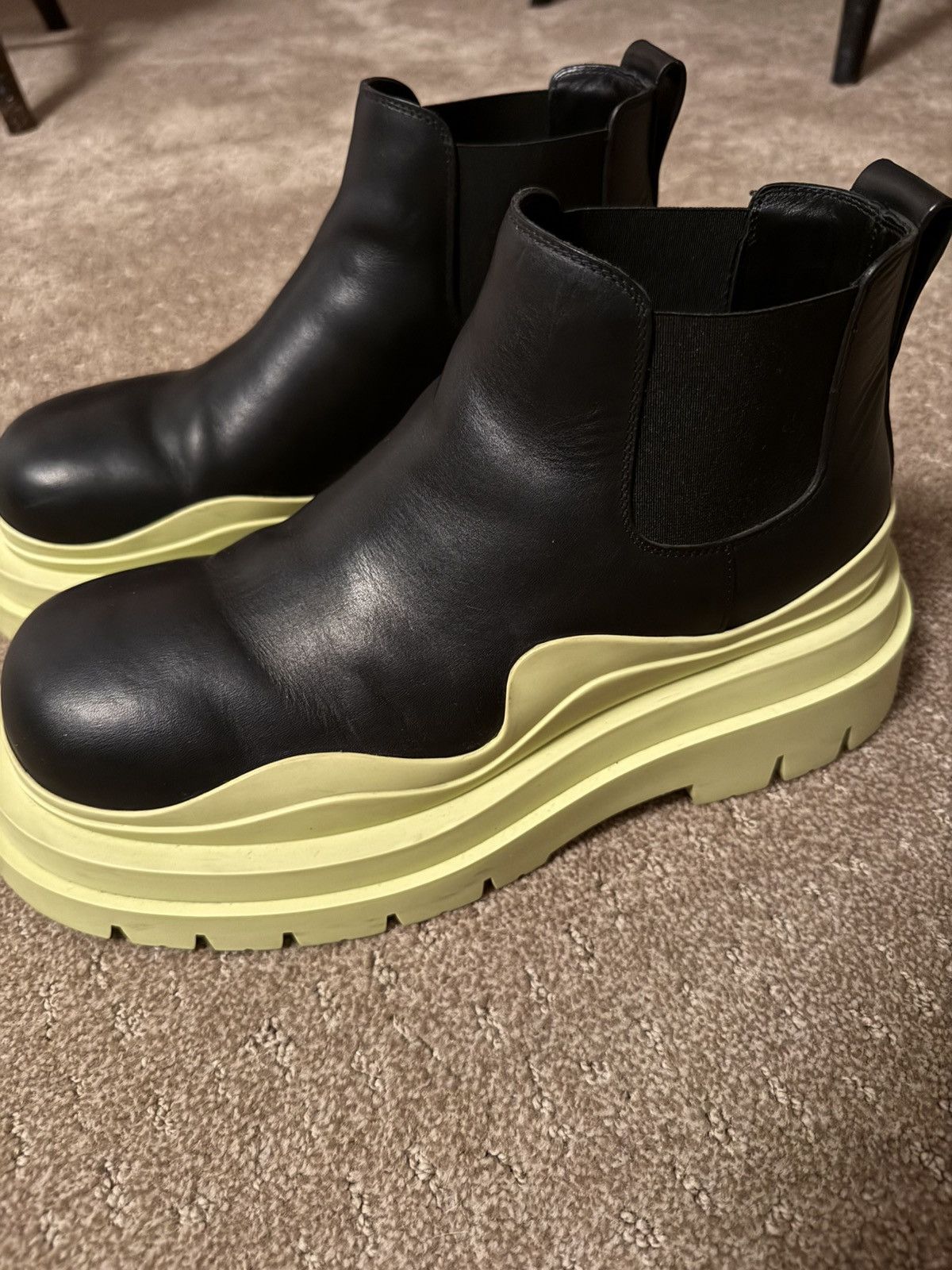 Bottega Veneta Bottega Veneta Tire Boots Size US 9 / EU 42 - 2 Thumbnail
