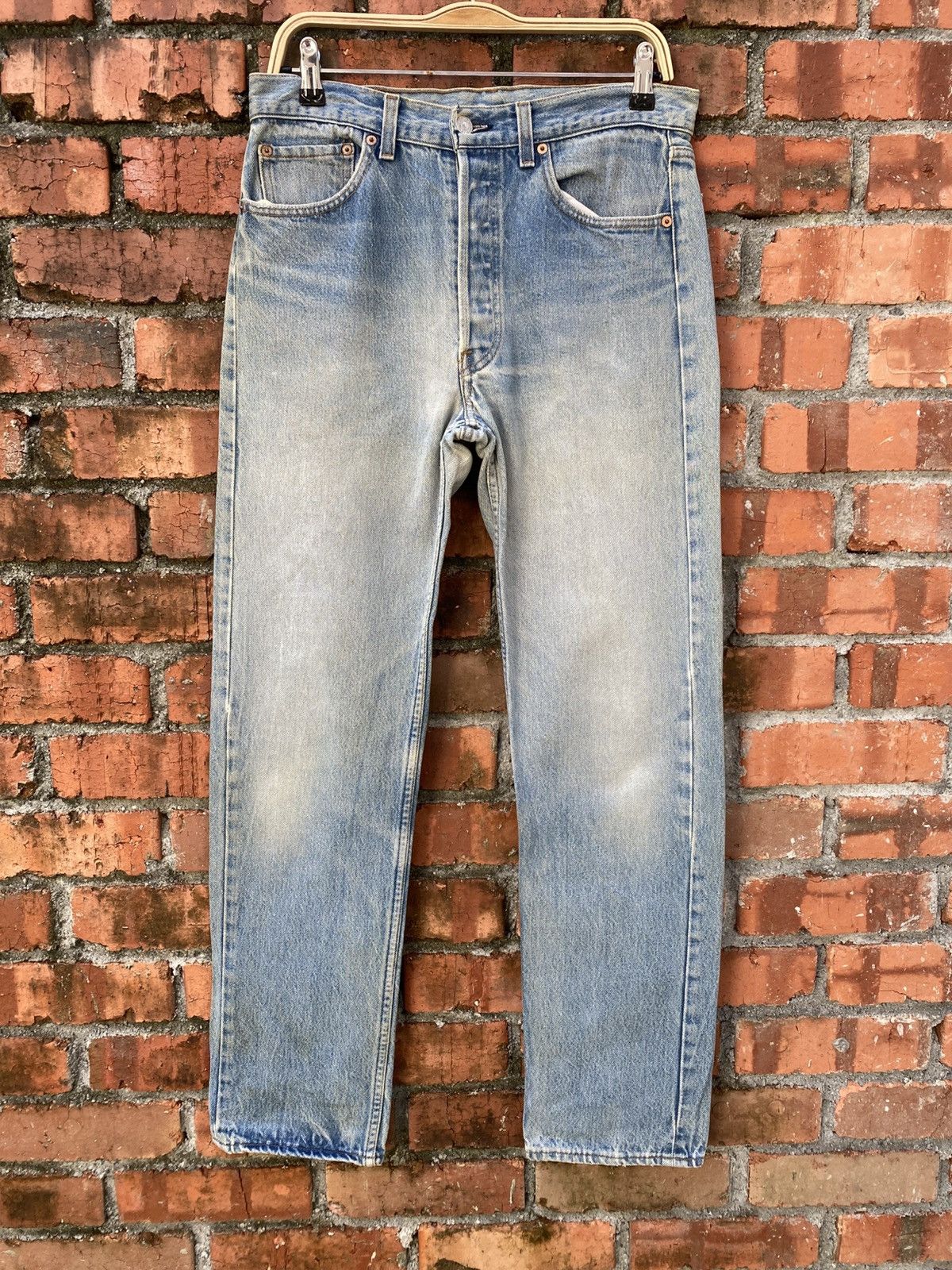 Levi's × Levi's Vintage Clothing × Vintage W32x31 vintage levi's 501 made in USA faded jeams Size US 32 / EU 48 - 1 Thumbnail