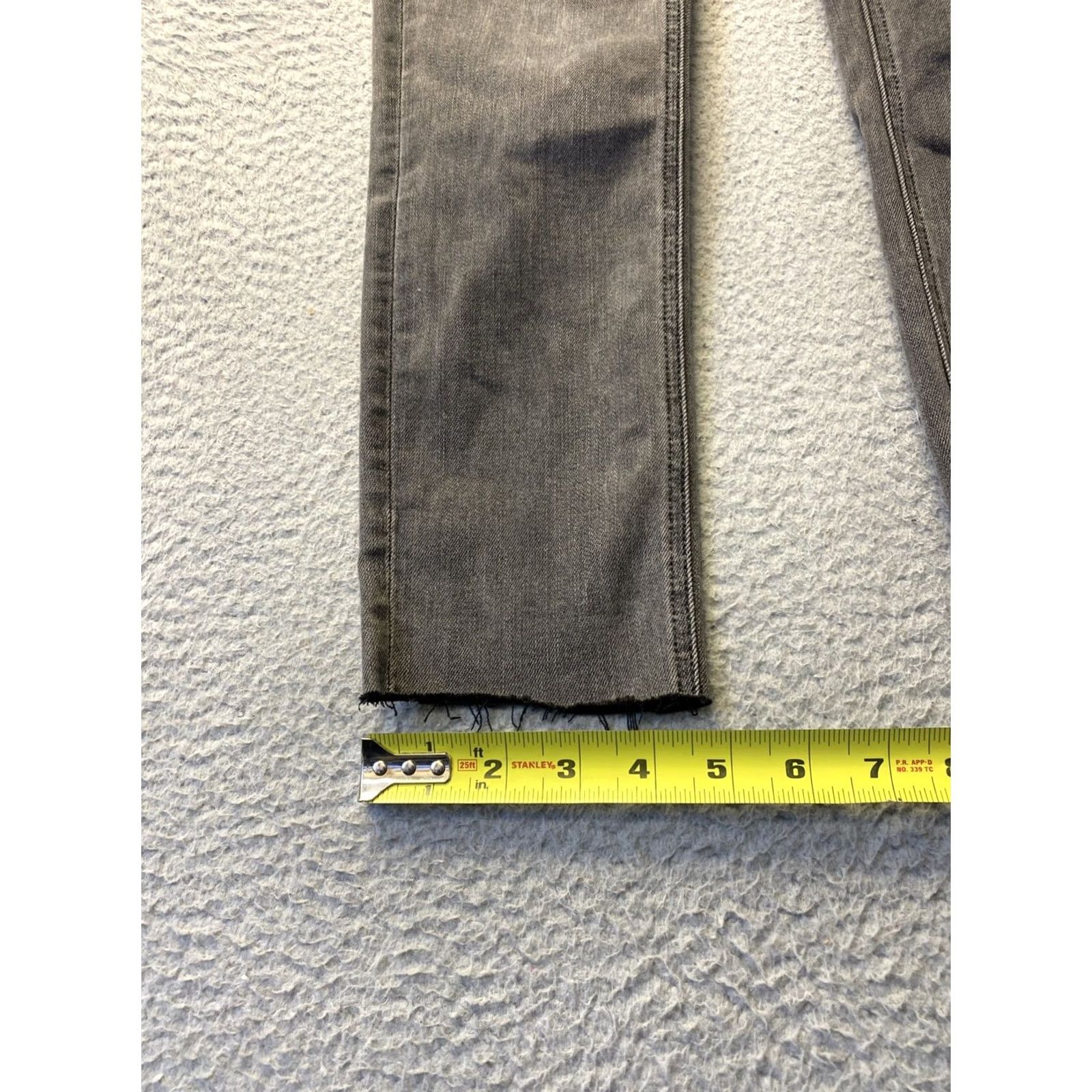 Vintage Flying Monkey Jeans Women Skinny 26x24 Black Distressed Stretch Denim USA Pants Mens? Size 28" / US 6 / IT 42 - 6 Thumbnail
