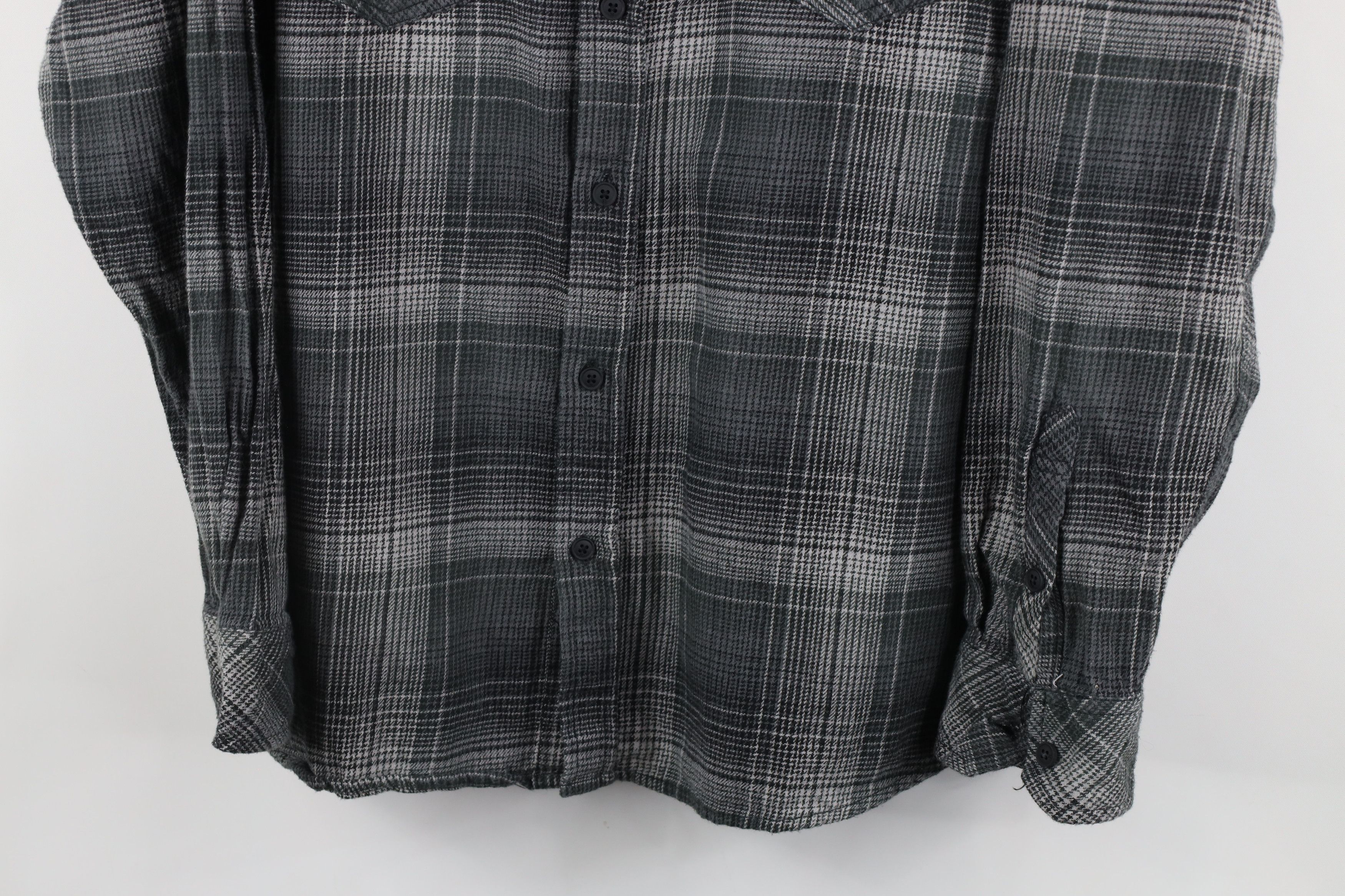 Hurley × Vintage Vintage Hurley Surfing Pocket Flannel Collared Button Shirt Size US L / EU 52-54 / 3 - 3 Thumbnail