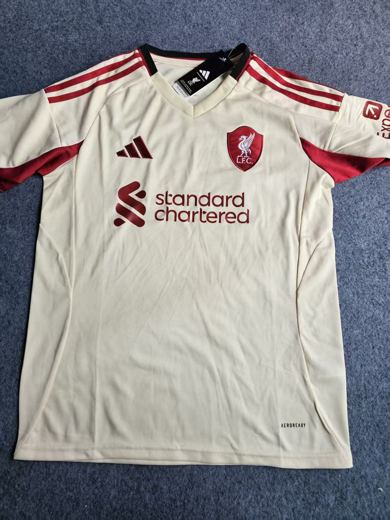 Other 2025 26 Liverpool Jersey Third Away S Size US S / EU 44-46 / 1 - 1 Thumbnail