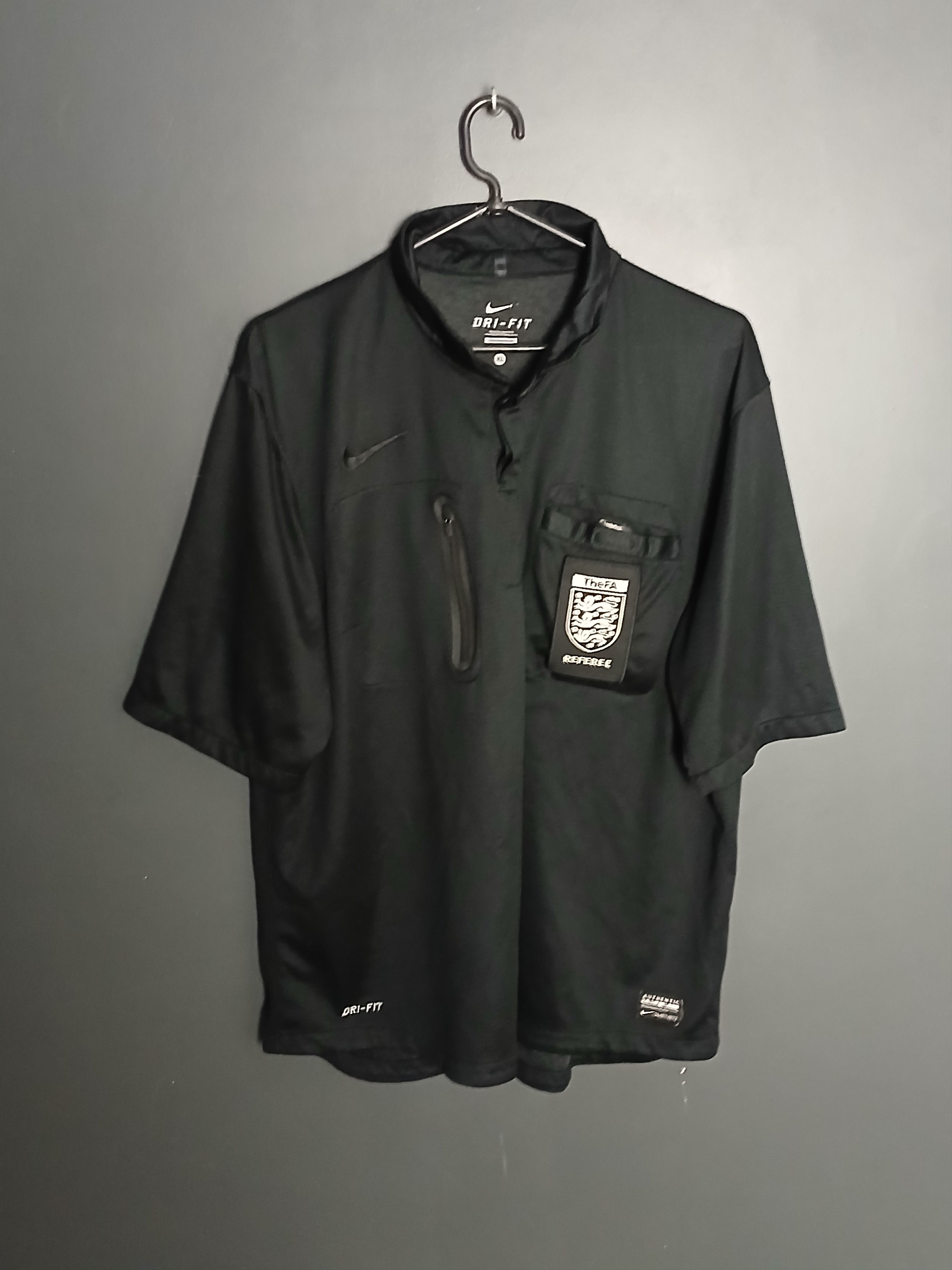 Nike Nike Football Referee Jersey T-Shirt Size US XL / EU 56 / 4 - 1 Thumbnail