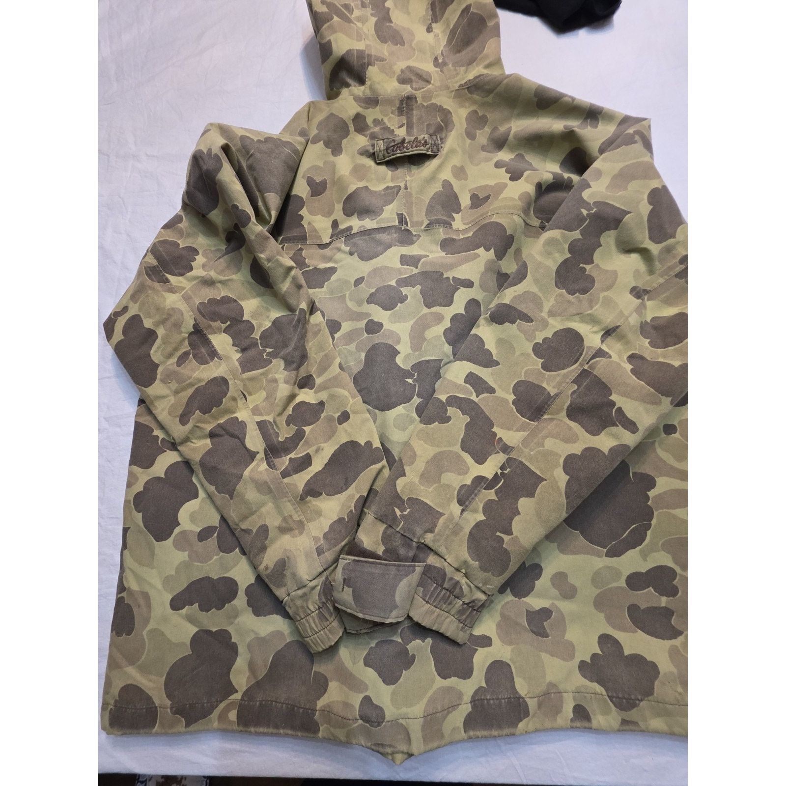 Cabelas Cabelas Men's Camo Light Weight Long Sleeve Jacket Size US XL / EU 56 / 4 - 9 Thumbnail