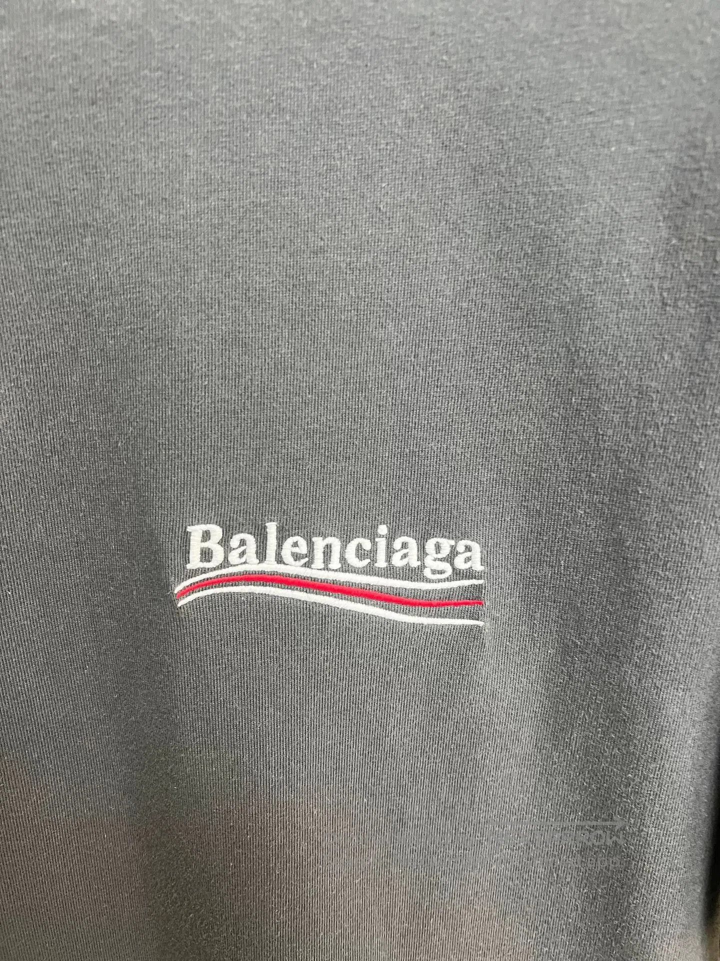 Balenciaga balenciaga embroidered logo short sleeve shirt. Size US XXS / EU 40 - 3 Thumbnail