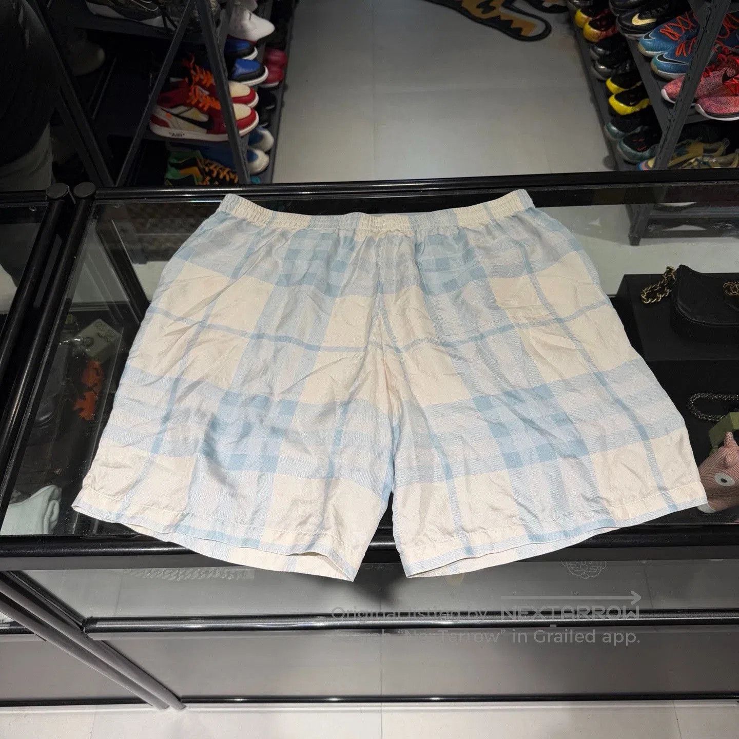 Burberry Burberry Silk Men's White Blue Shorts. Size US 30 / EU 46 - 2 Thumbnail