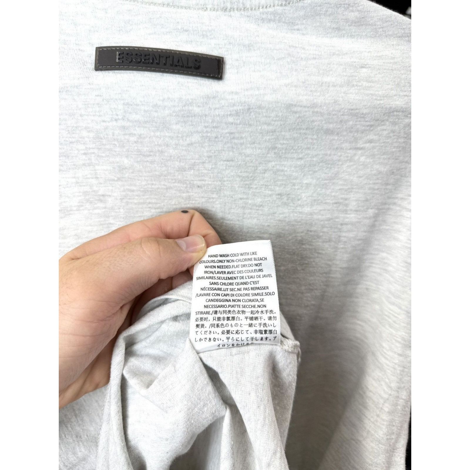 Essentials Essentials Fear Of God T Shirt Hype Size US S / EU 44-46 / 1 - 8 Thumbnail