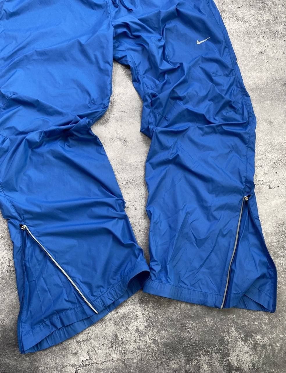 Nike Vintage Nike Nylon Pants Track 00s Swoosh Striped Drill Y2K Size US 34 / EU 50 - 4 Thumbnail