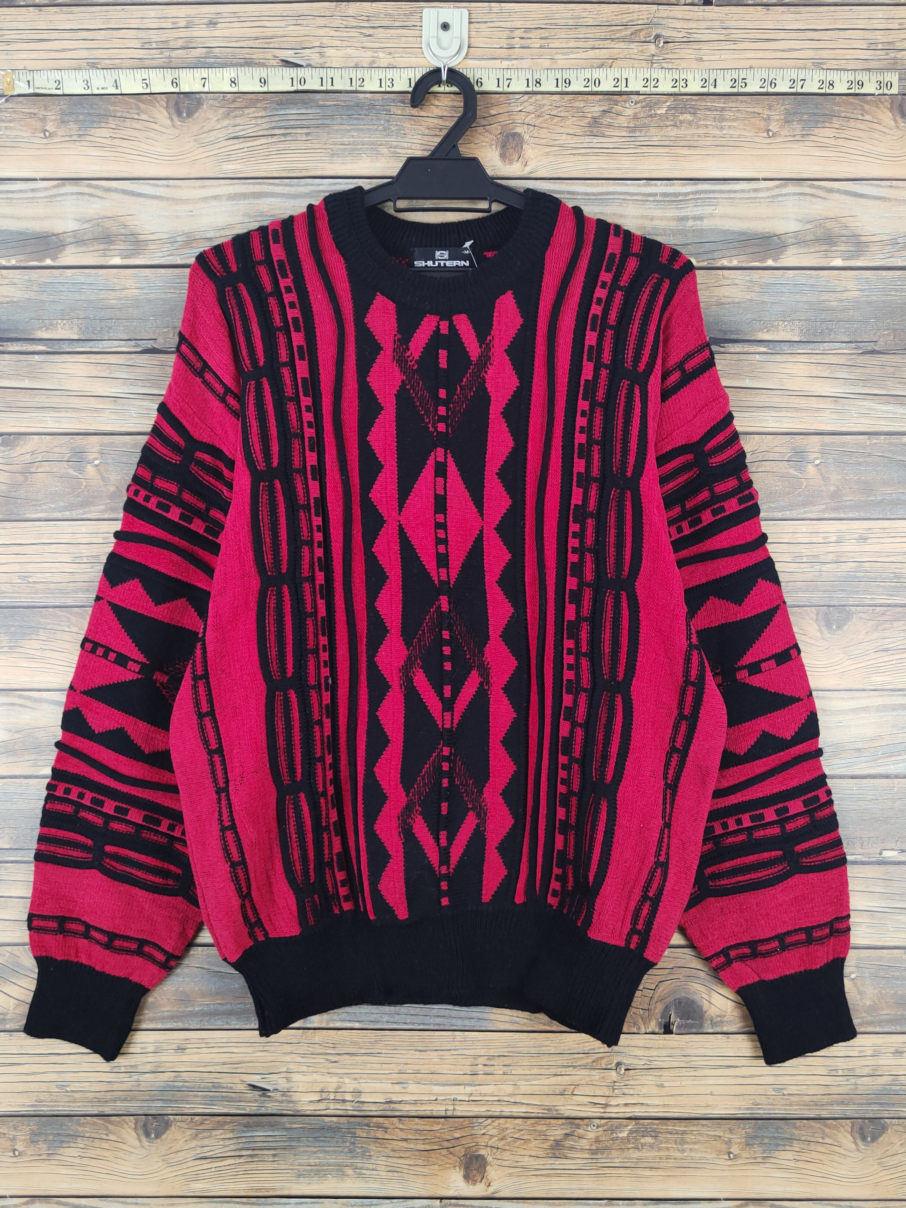 Aran Isles Knitwear Shutern art vintage Red Black Knitwear Sweatshirts #W1098 Size US M / EU 48-50 / 2 - 5 Thumbnail