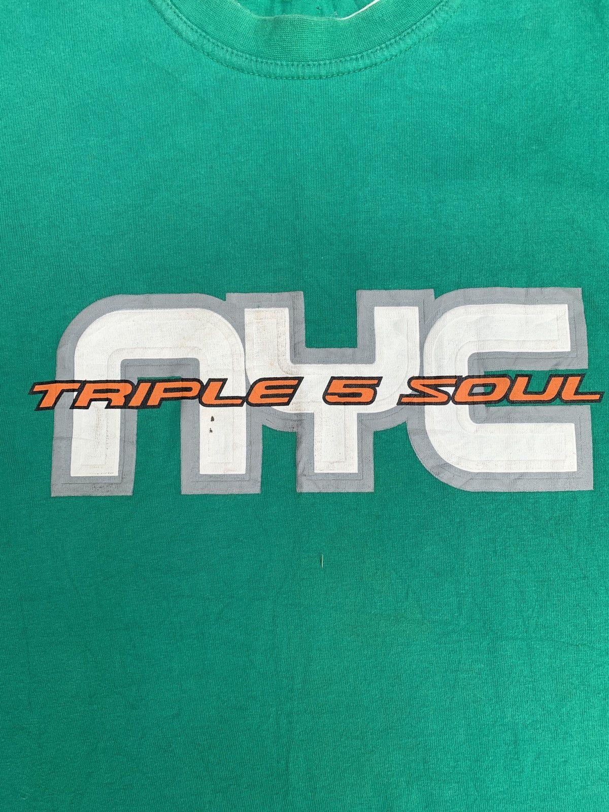 Triple 5 Soul × Vintage y2k Triple 5 Soul USA Streetwear Green Big Logo Graphic Tee Size US L / EU 52-54 / 3 - 3 Thumbnail