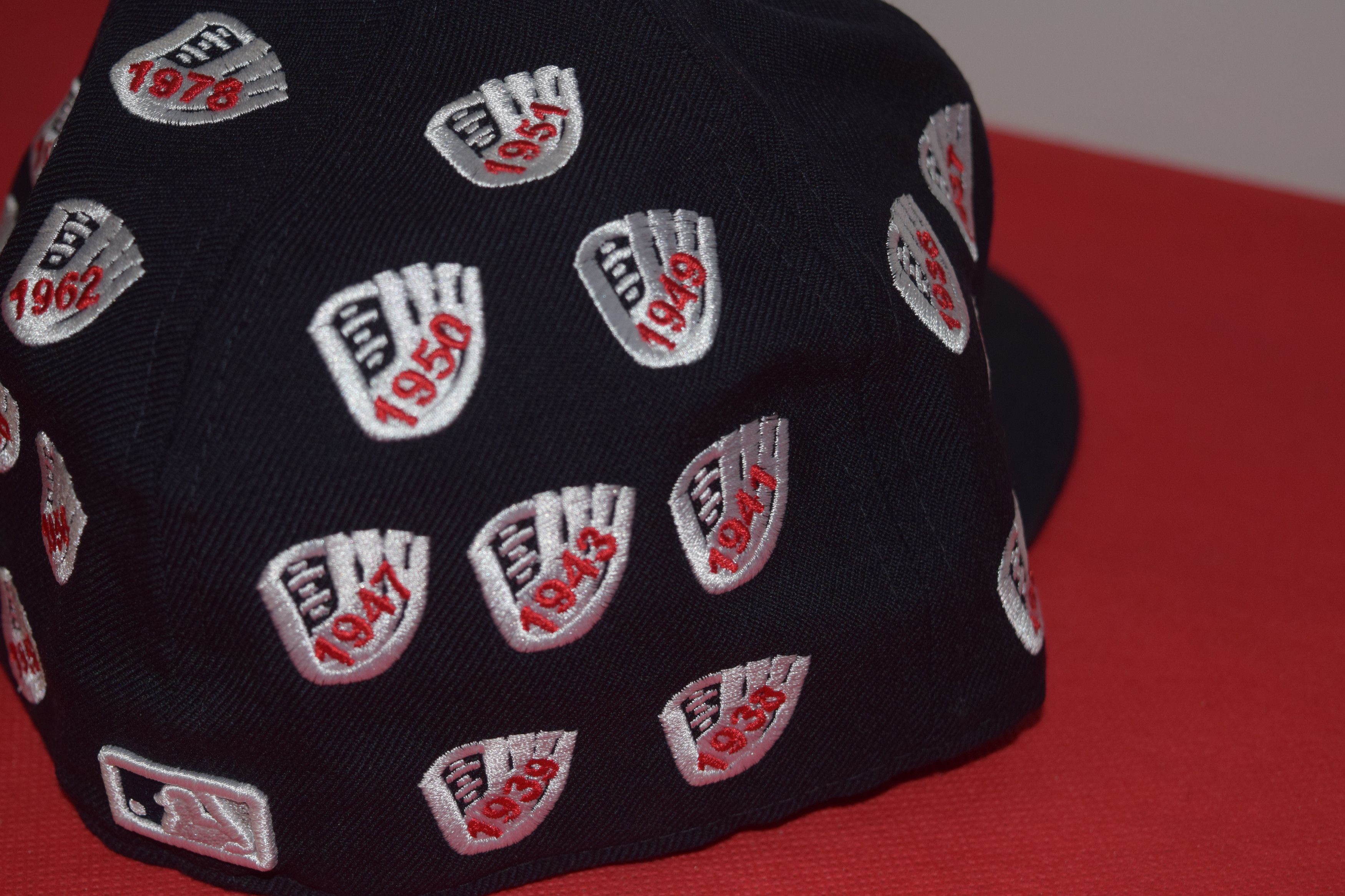New Era Spike Lee X New Era Yankees Glove Fitted Hat 59Fifty Size ONE SIZE - 7 Thumbnail