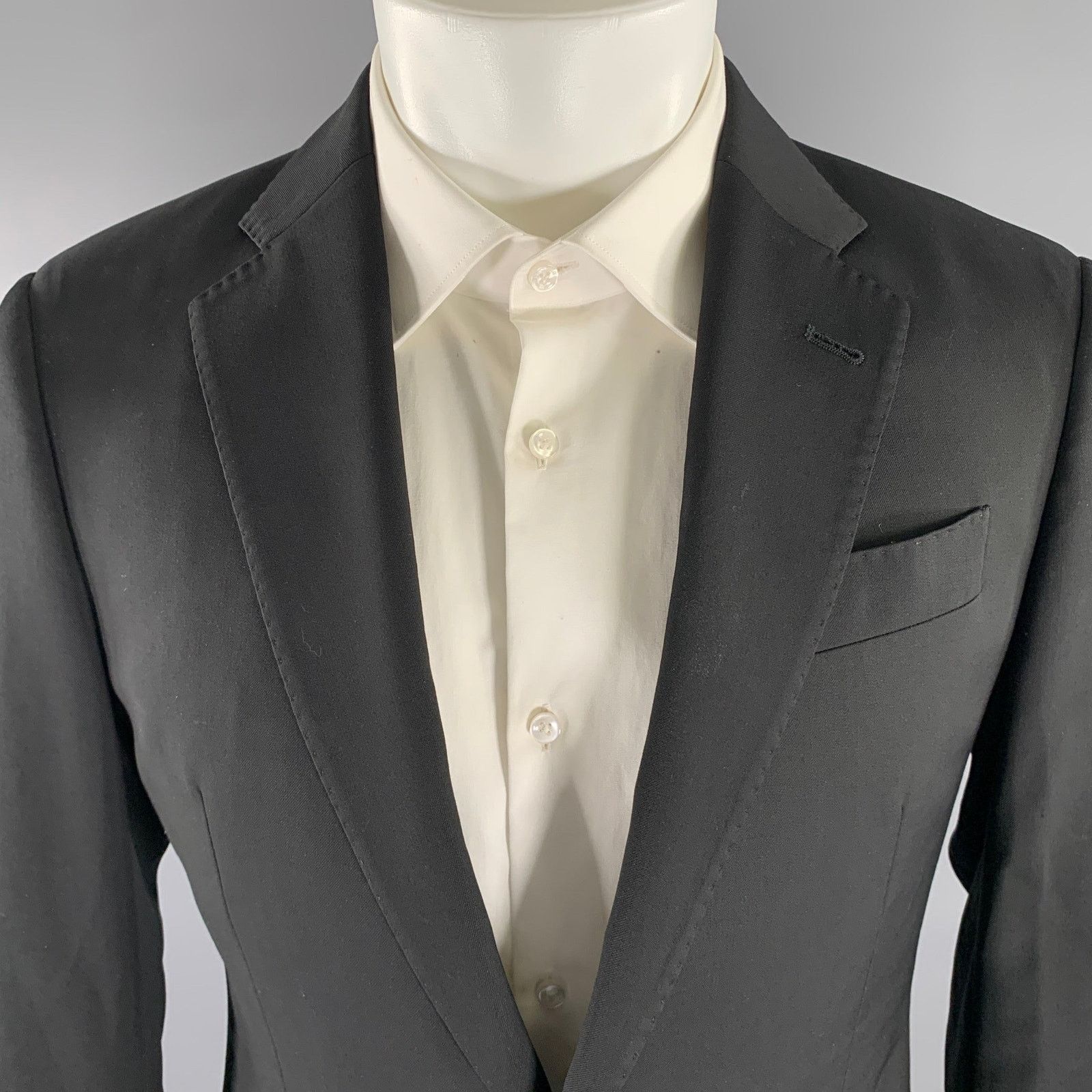 Armani Collezioni ARMANI COLLEZIONI Size 40 Black Wool Notch Lapel Sport Coat Size 40R - 2 Thumbnail