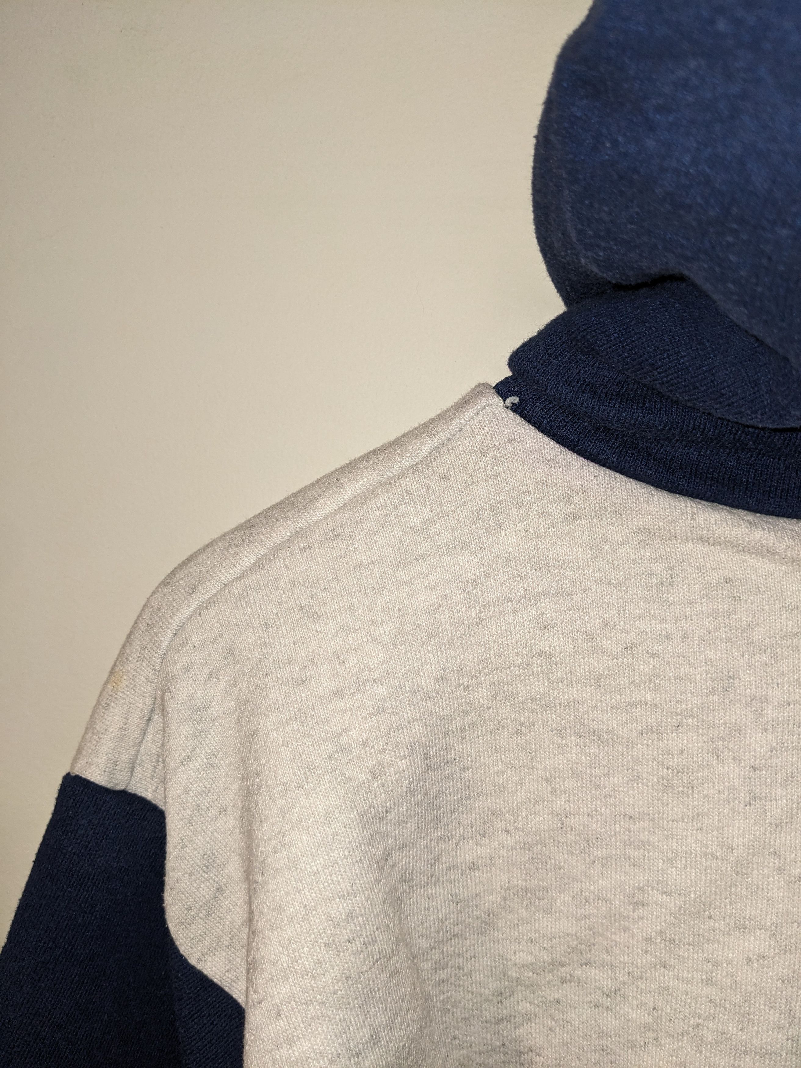 Nike × Vintage Vintage 90s Nike Swoosh Essential Gray YOUTH X-Large Hoodie Size US XL / EU 56 / 4 - 15 Thumbnail