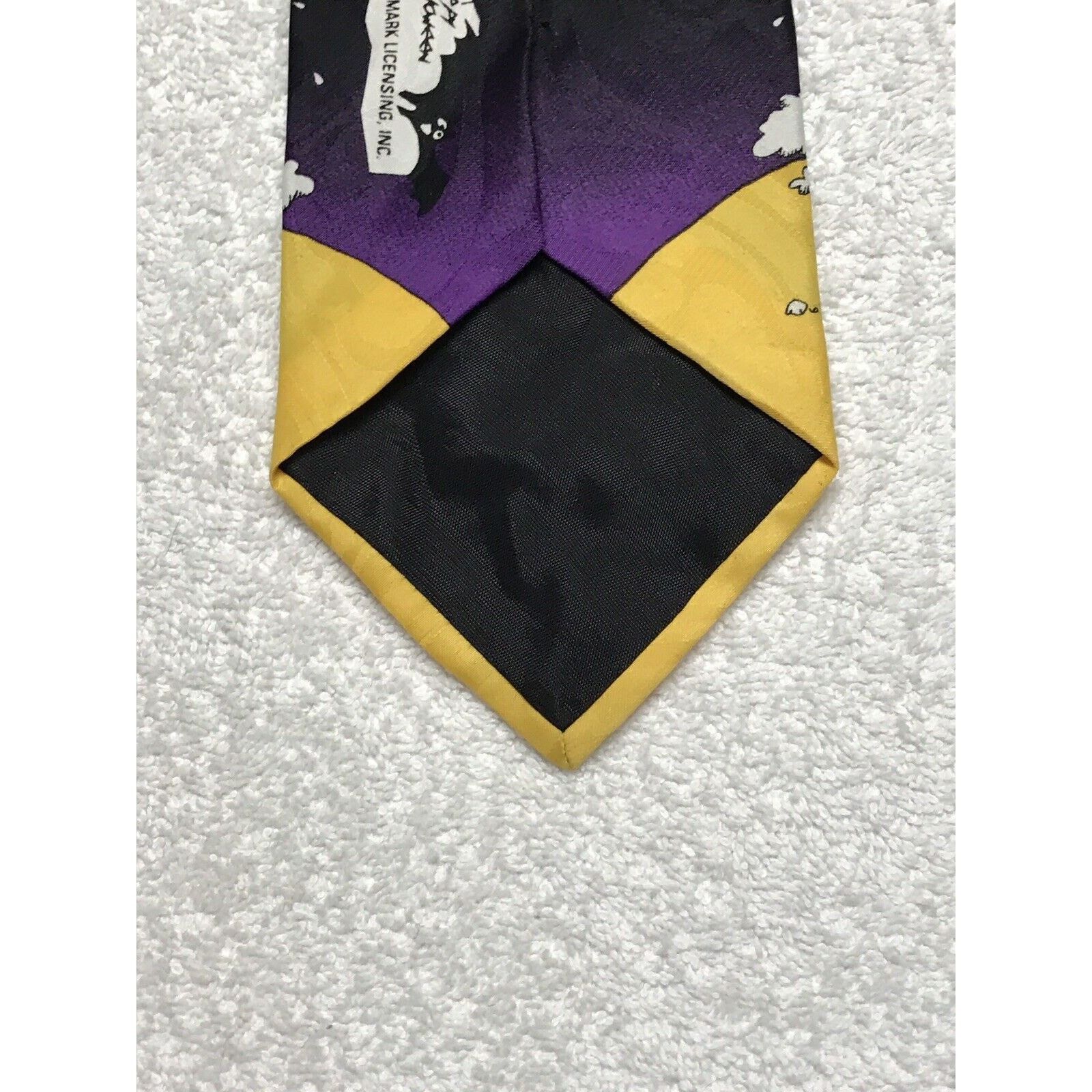 Vintage Hallmark Novel Ties Halloween Witches Bats Caldron Necktie Size ONE SIZE - 7 Thumbnail