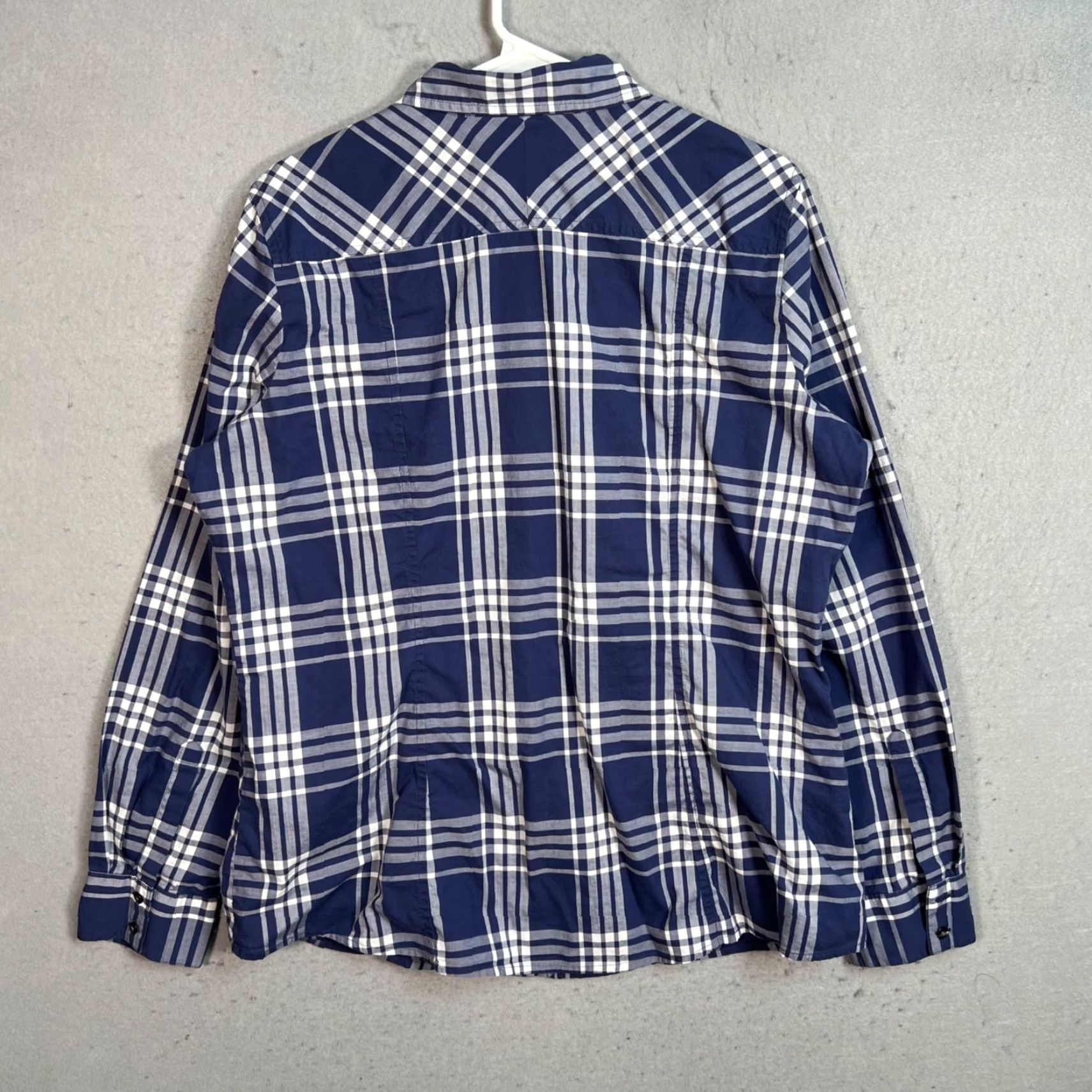 Banana Republic Banana Republic Mens XL Blue Plaid Long Sleeve Button-Up Shirt Clothing Shirt Adult Mens XL Blue Plaid Button-Up Shirt Size US XL / EU 56 / 4 - 2 Thumbnail