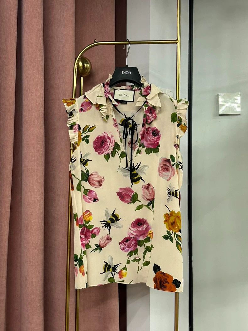 Gucci Gucci Silk Floral Print Sleeveless Top - dmc Size US M / EU 48-50 / 2 - 1 Thumbnail