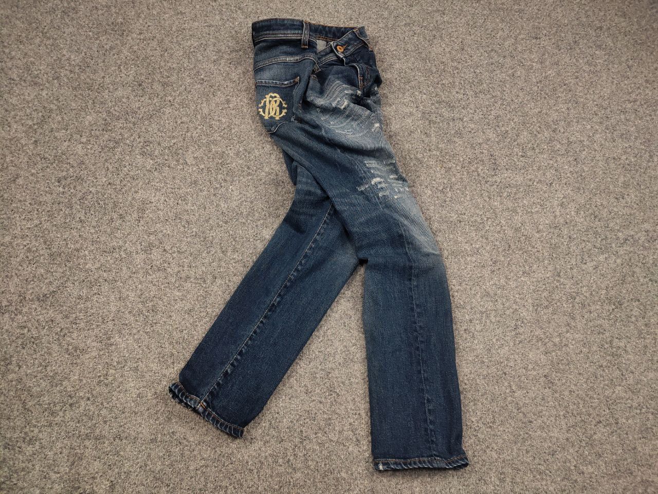 Roberto Cavalli Vintage Roberto Cavalli Design Logo Distressed Denim Jeans Size 42" / US 20 - 2 Thumbnail