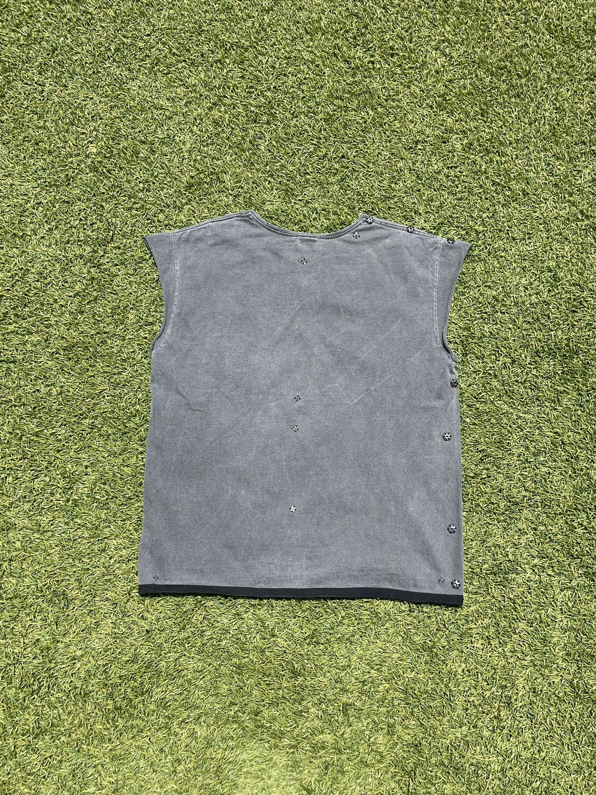 Undercover AW02 “Witch Cells Division” - Undercover T-Shirts Size US M / EU 48-50 / 2 - 13 Thumbnail