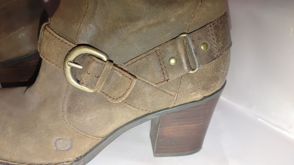 Born Born Leather Boots Size 10 Size US 8 / IT 38 - 4 Thumbnail