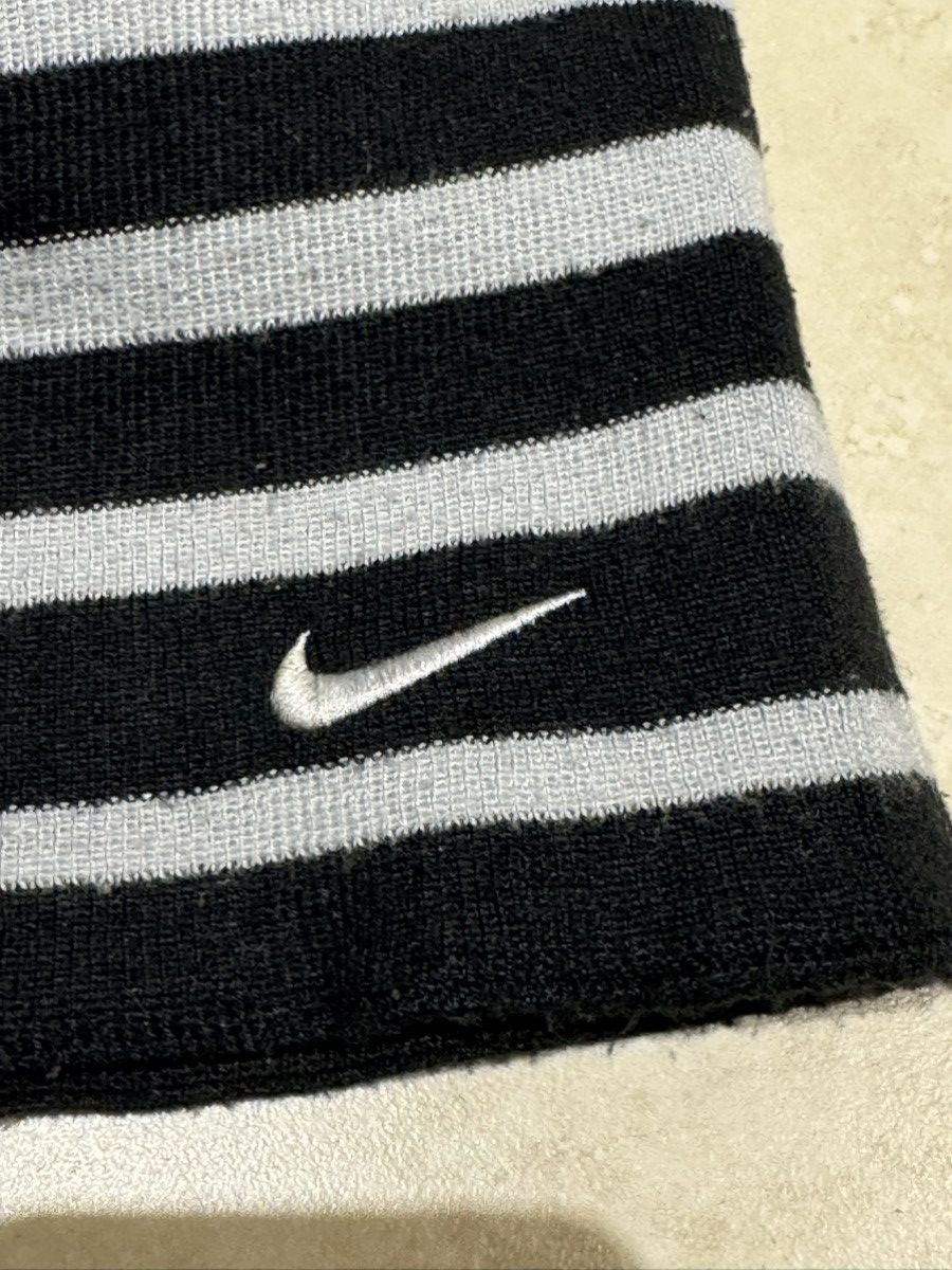 Nike Vintage 2000s Y2k Nike Beanie Black Grey Reversible Stripe Size ONE SIZE - 2 Thumbnail