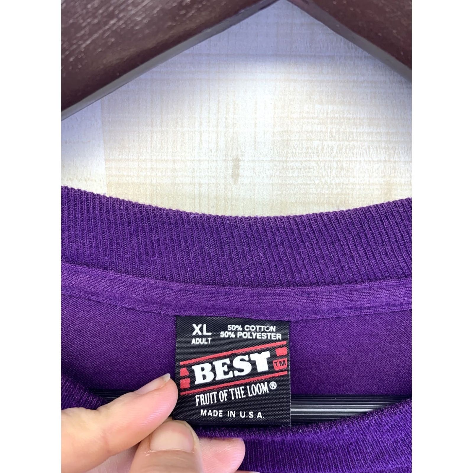 Fruit Of The Loom VINTAGE 1990s Mens Purple Fruit of the Loom Yellowstone Shirt Shirt XL Purple Men Graphic Tee USA Yellowstone 90s Size US XL / EU 56 / 4 - 3 Thumbnail
