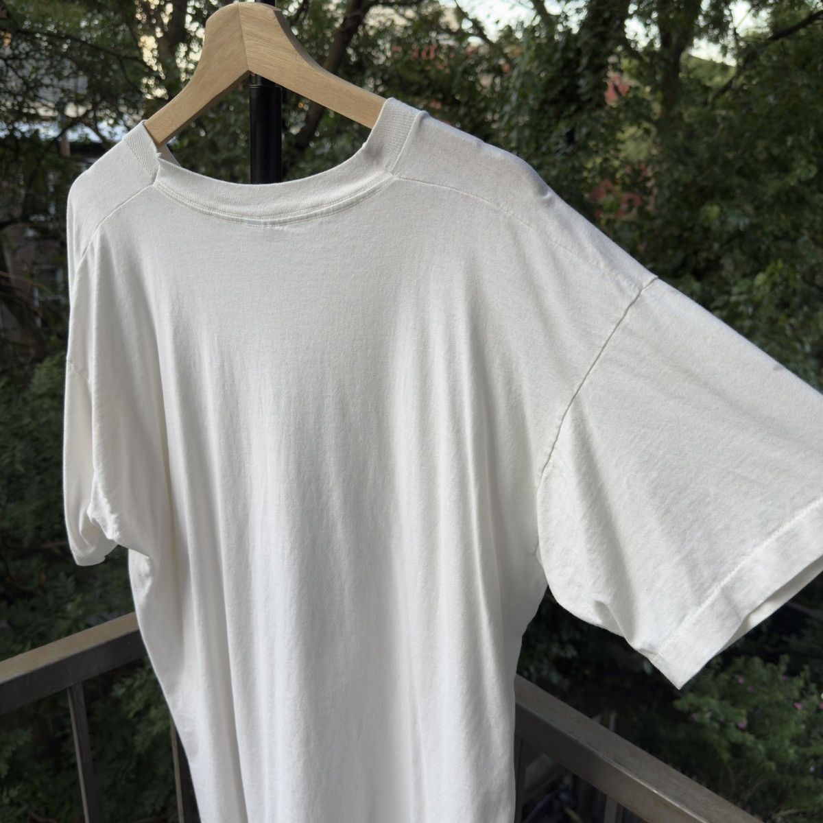 Vintage 90s Salem Witch Faded Thrashed Distressed Tee ERD Grunge Size US XL / EU 56 / 4 - 6 Thumbnail