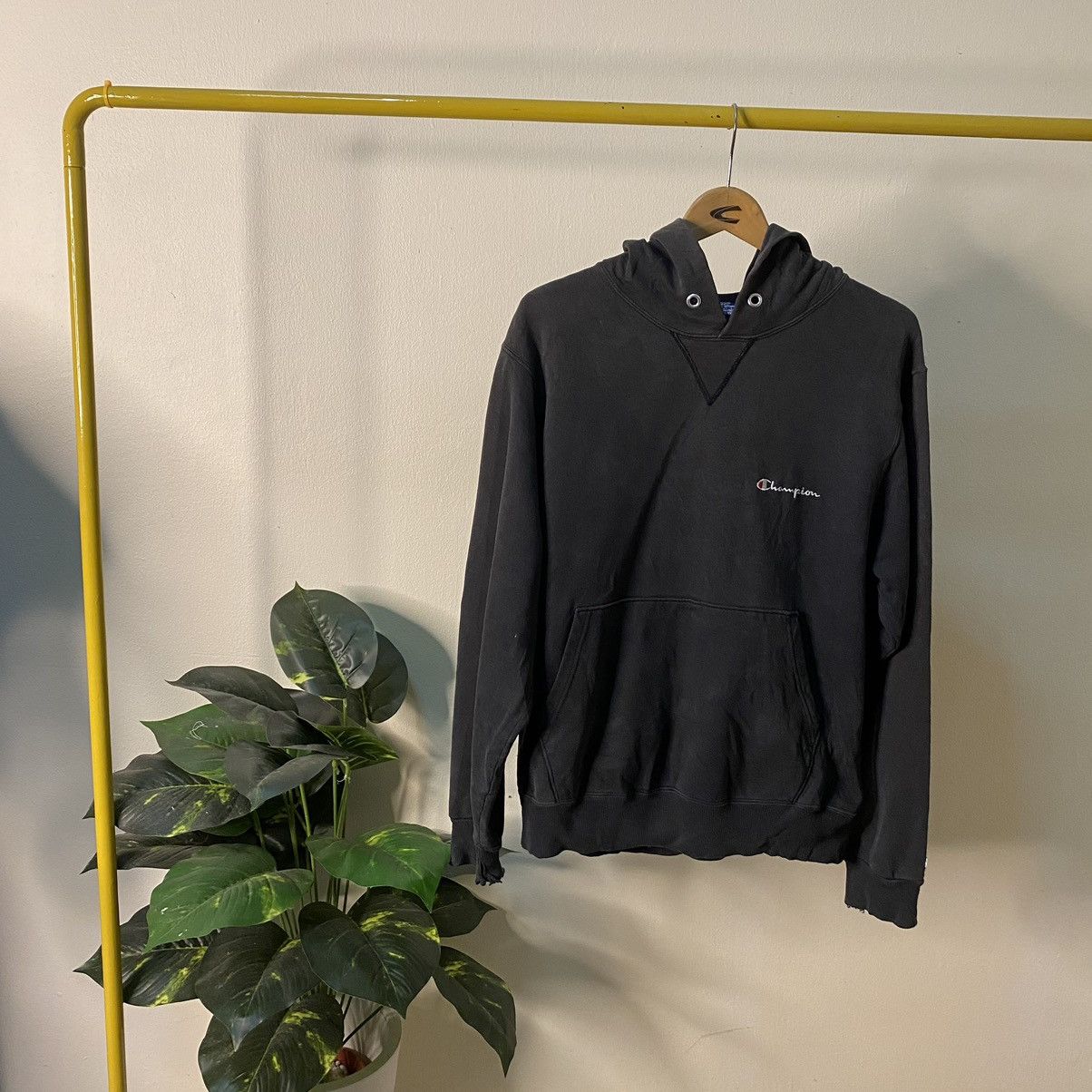 Champion × Vintage 1990s Champion Essential Hoodie Faded Black Made in USA Size US M / EU 48-50 / 2 - 1 Thumbnail