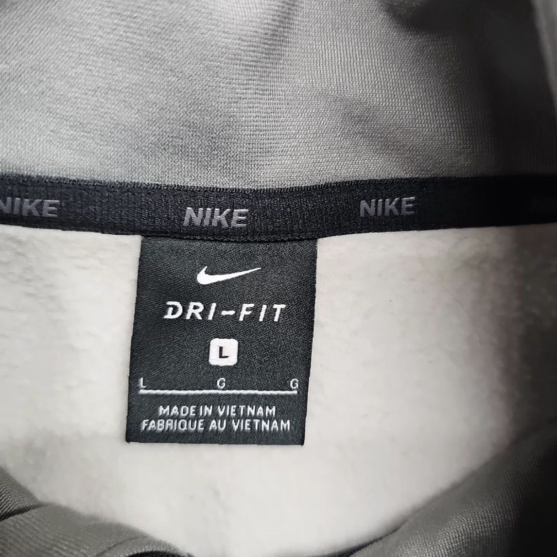 Nike Nike Pullover Sweatshirt Men Large Gray Dri Fit 1/4 Zip Fleece Lined Mock Neck Size US L / EU 52-54 / 3 - 4 Thumbnail