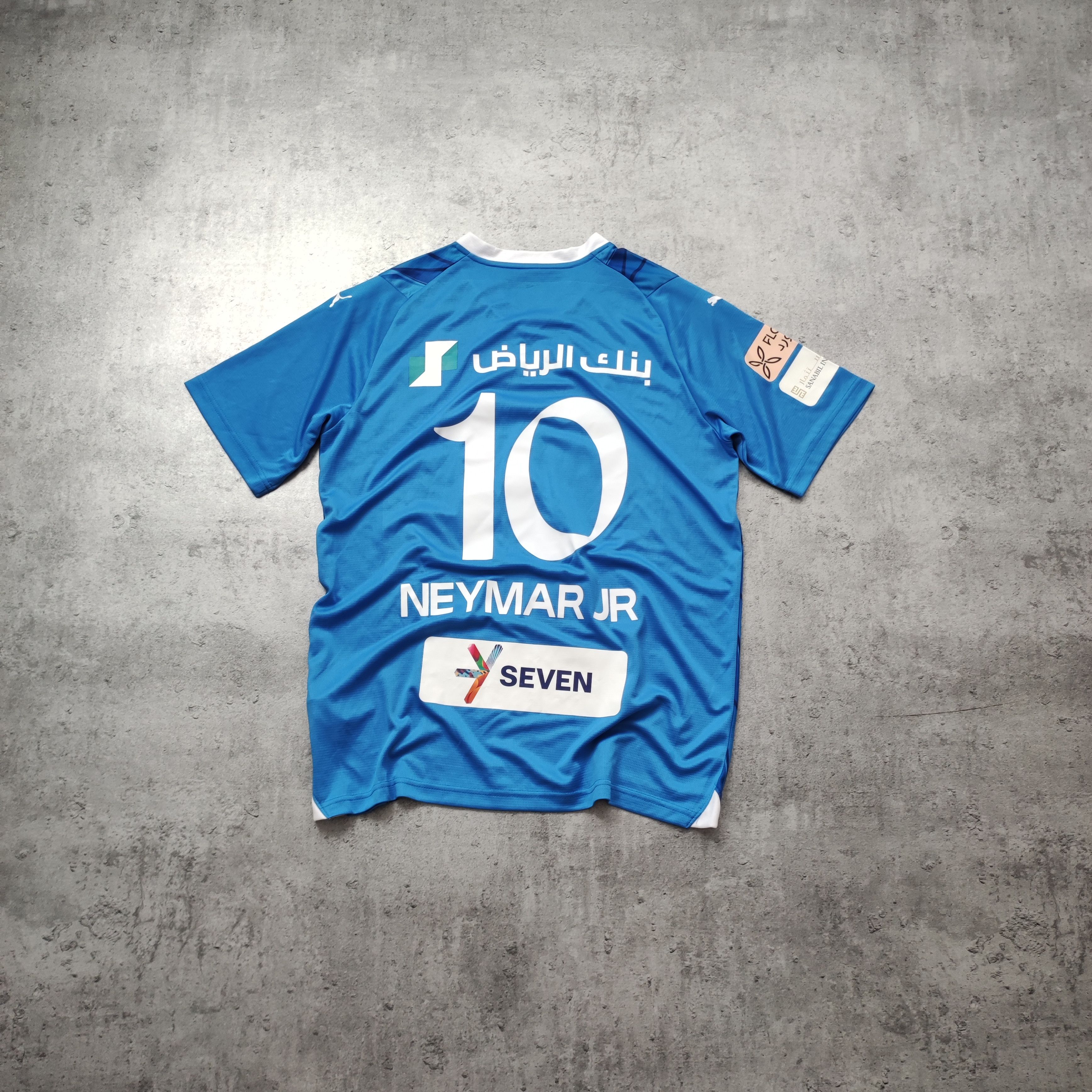 Puma RARE Neymar JR x Al-Hilal Puma Football Jersey Size US L / EU 52-54 / 3 - 1 Thumbnail