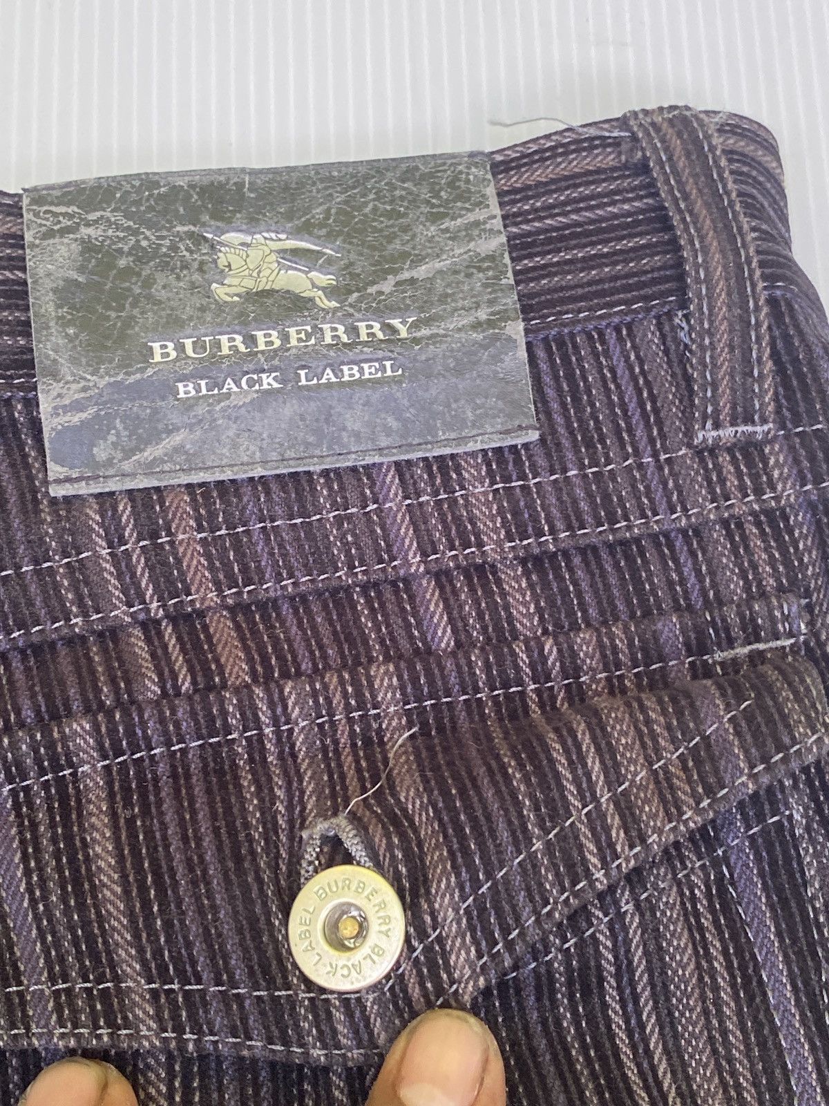 Burberry Vintage Burberry flare jeans Size US 32 / EU 48 - 10 Thumbnail
