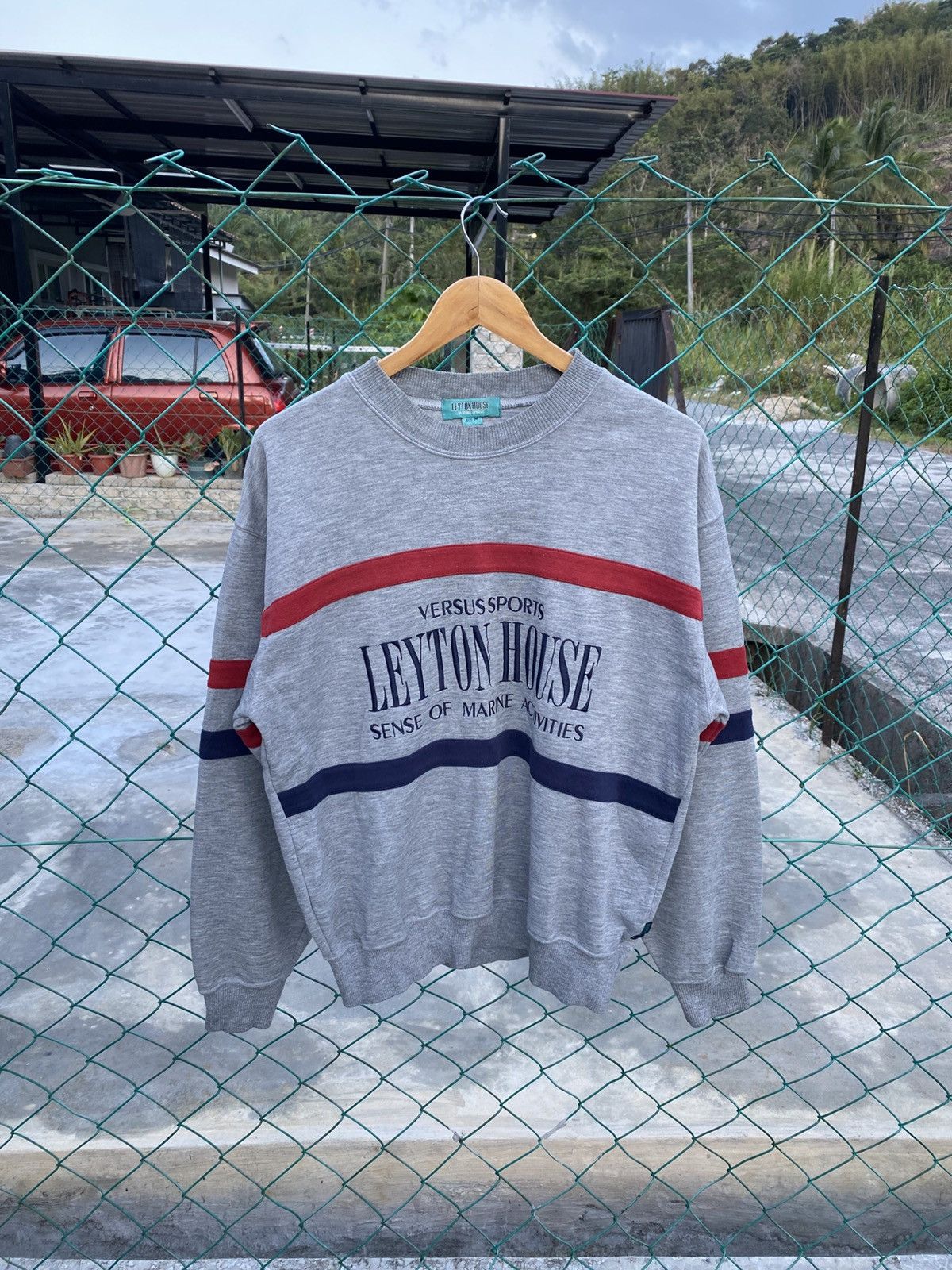 Formula 1 × Sports Specialties × Vintage Vintage Leyton House embroidery spellout sweater Size US M / EU 48-50 / 2 - 1 Thumbnail