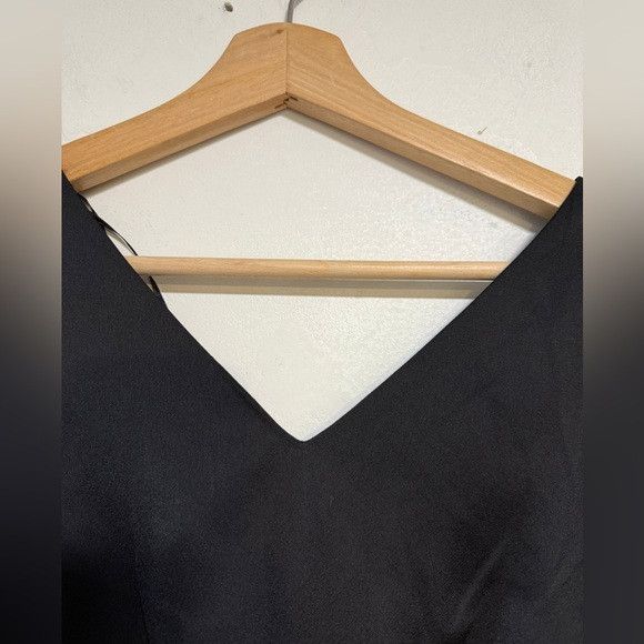 Allsaints AllSaints Black Cap Sleeve V-Neck Dress Size Small Size S / US 4 / IT 40 - 6 Thumbnail